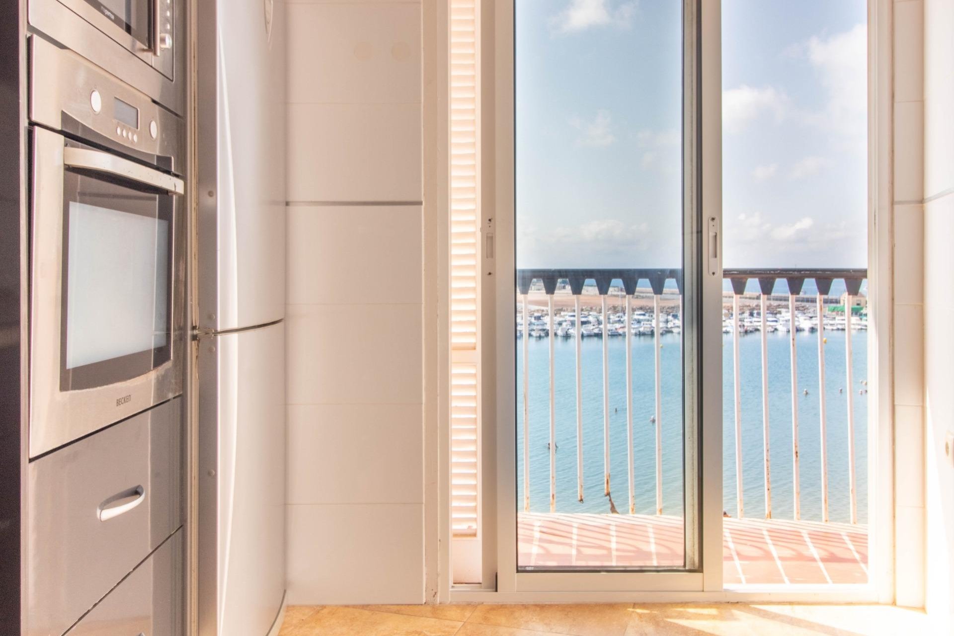 Resale - Apartment / Flat * - Torrevieja - Acequion *