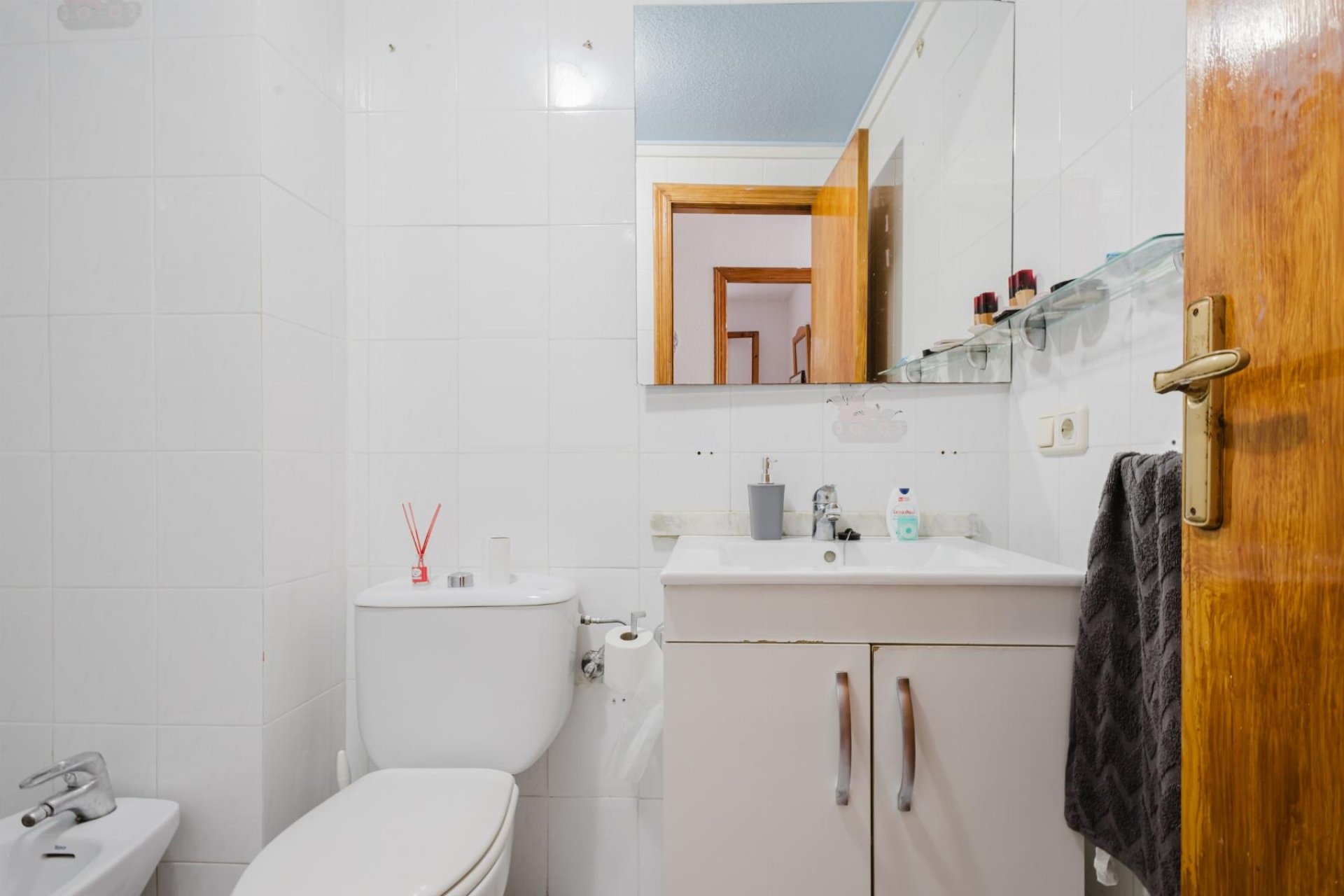 Resale - Apartment / Flat * - Torrevieja - Acequion *