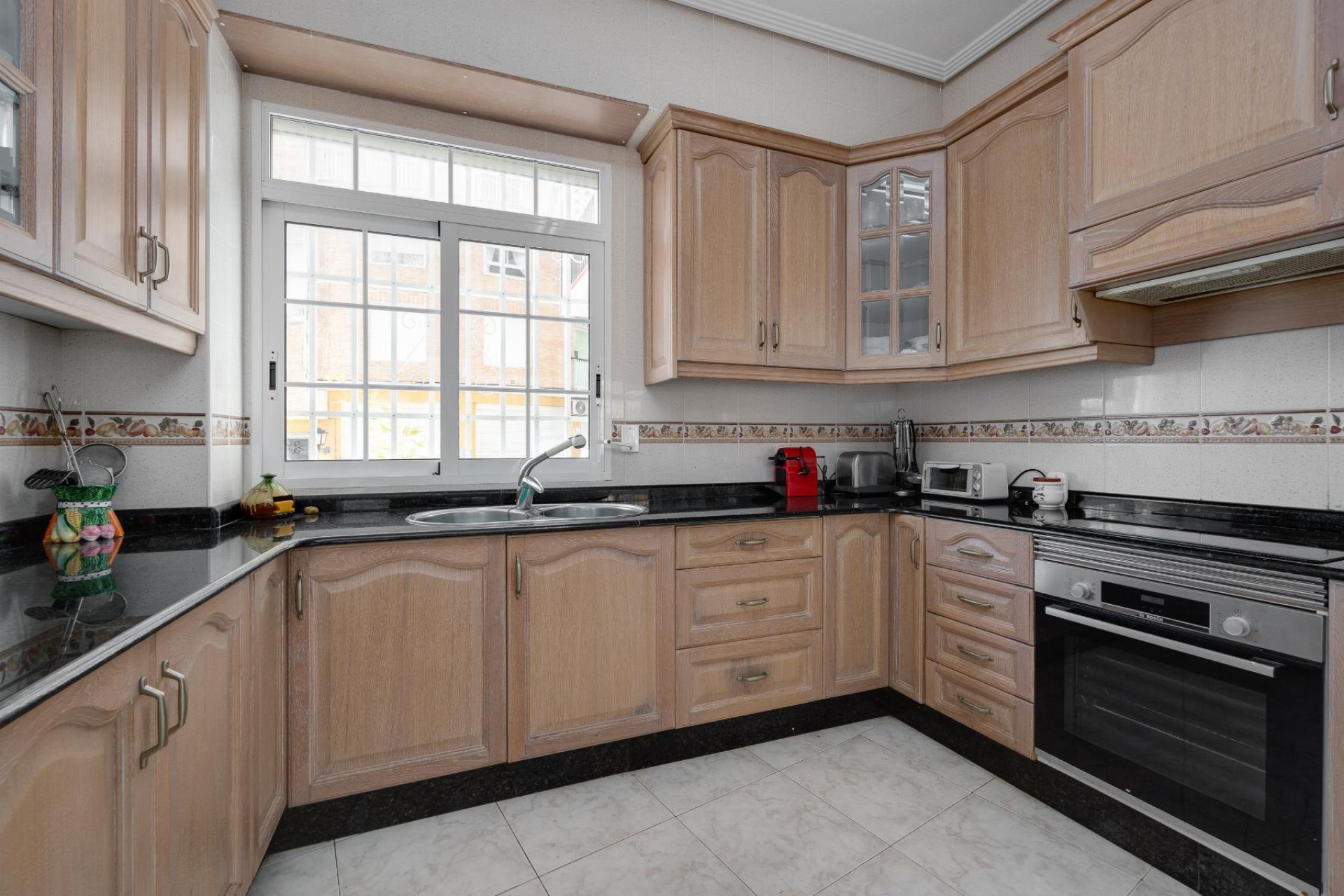 Resale - Apartment / Flat * - Torrevieja - Acequion *