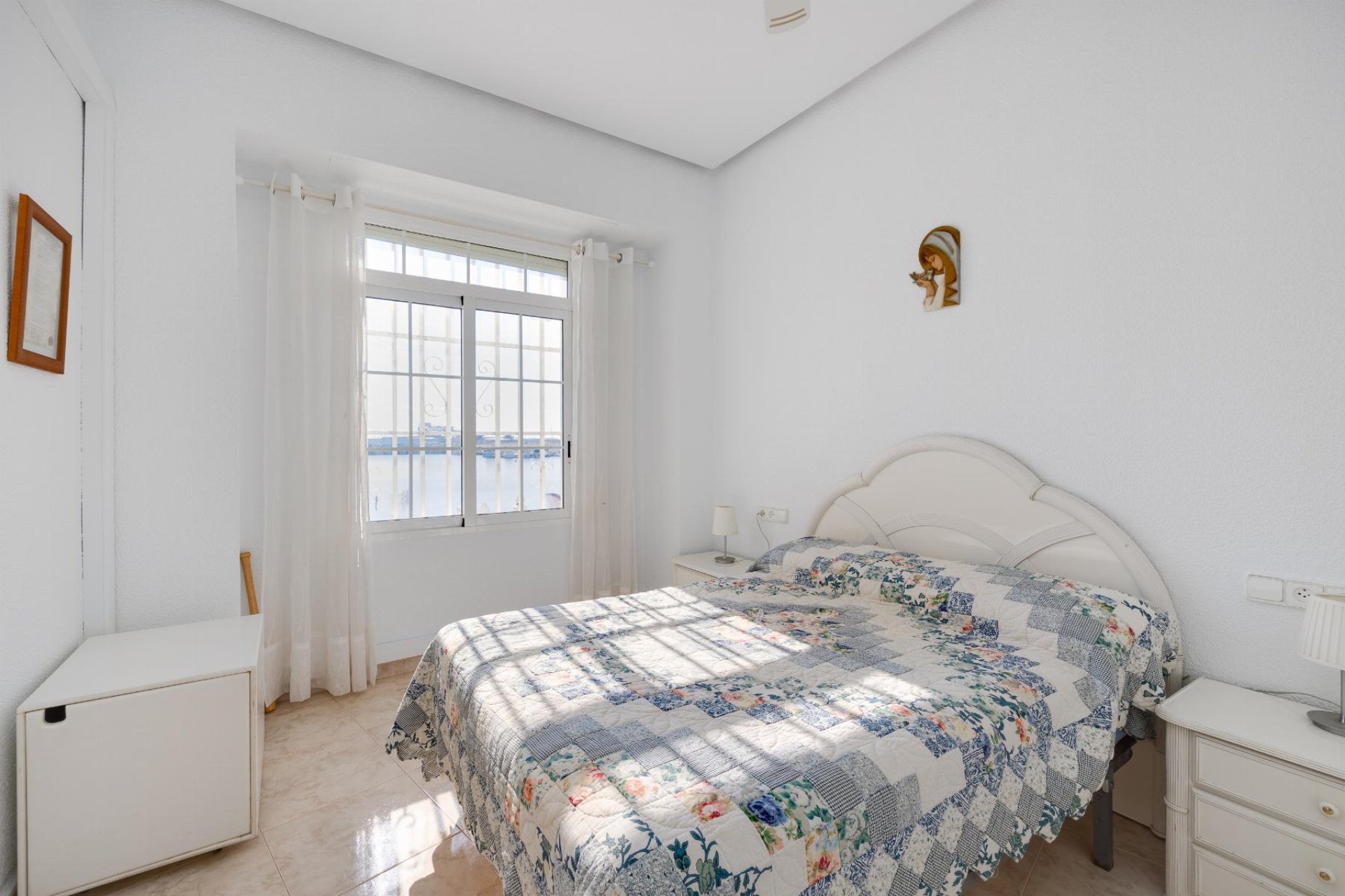 Resale - Apartment / Flat * - Torrevieja - Acequion *