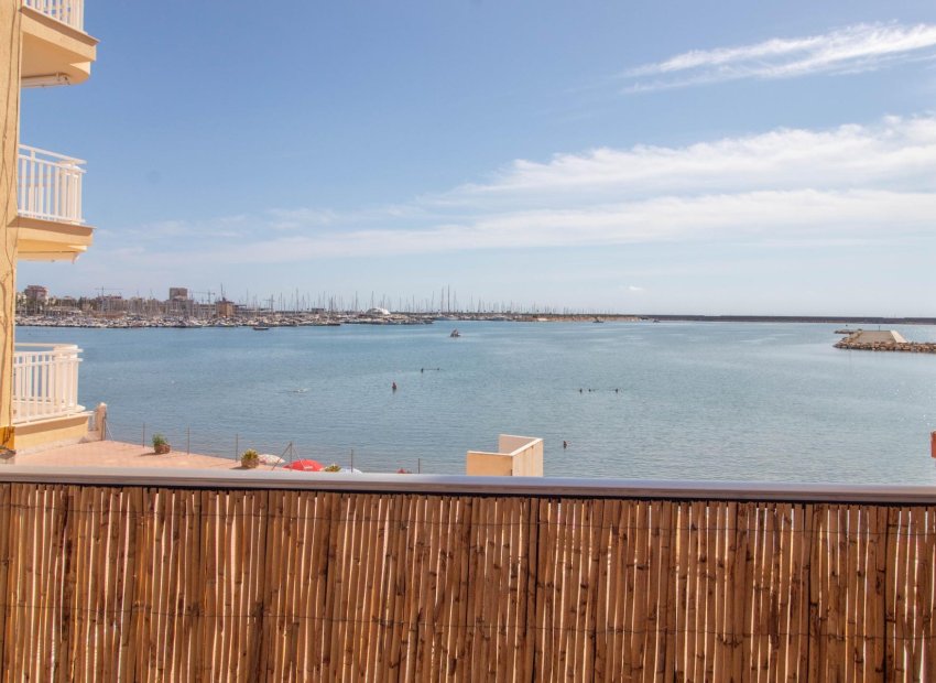 Resale - Apartment / Flat * - Torrevieja - Acequion *