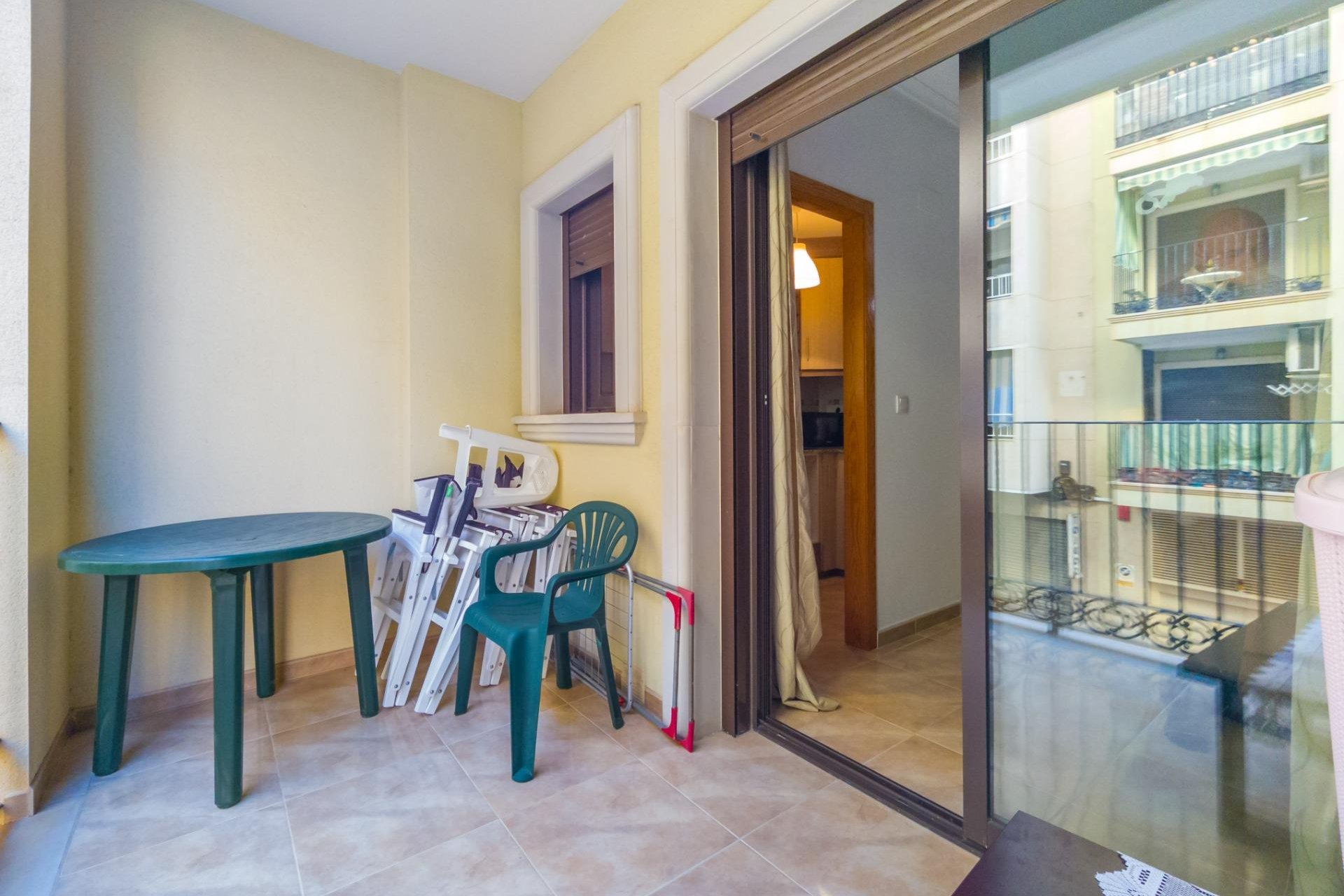 Resale - Apartment / Flat * - Torrevieja * - Acequion *