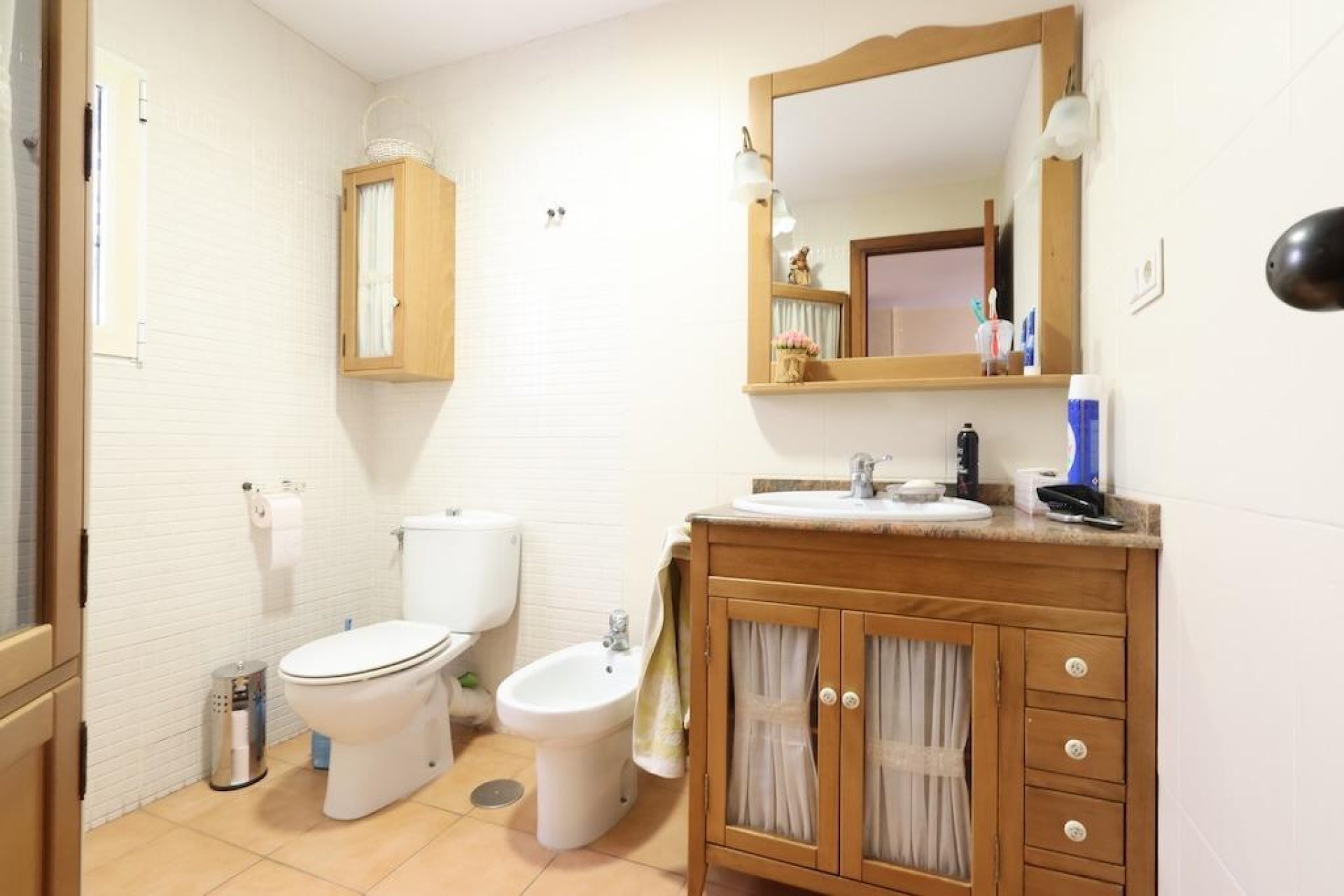 Resale - Apartment / Flat * - Torrevieja * - Acequion *