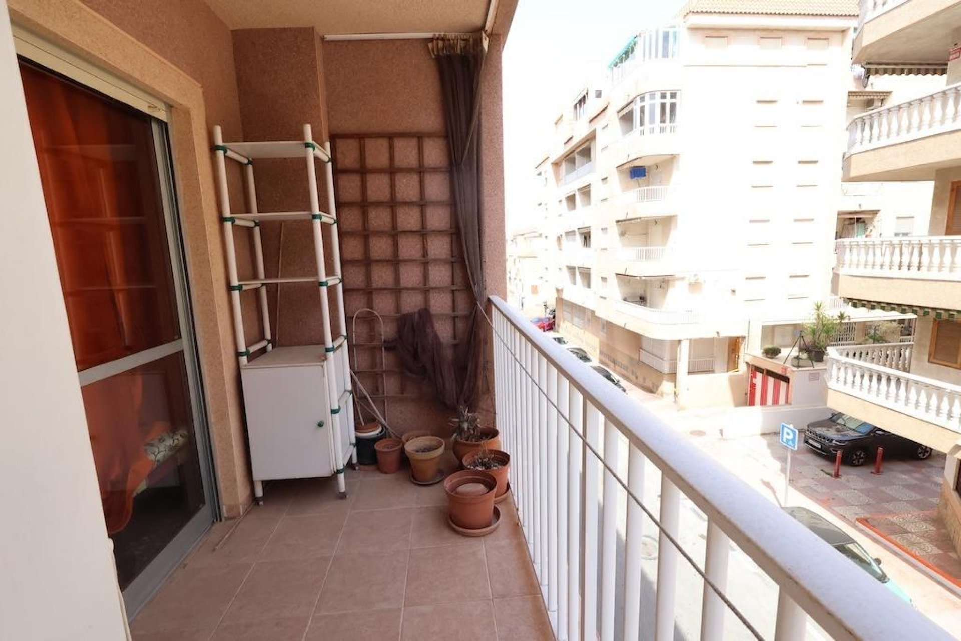 Resale - Apartment / Flat * - Torrevieja * - Acequion *
