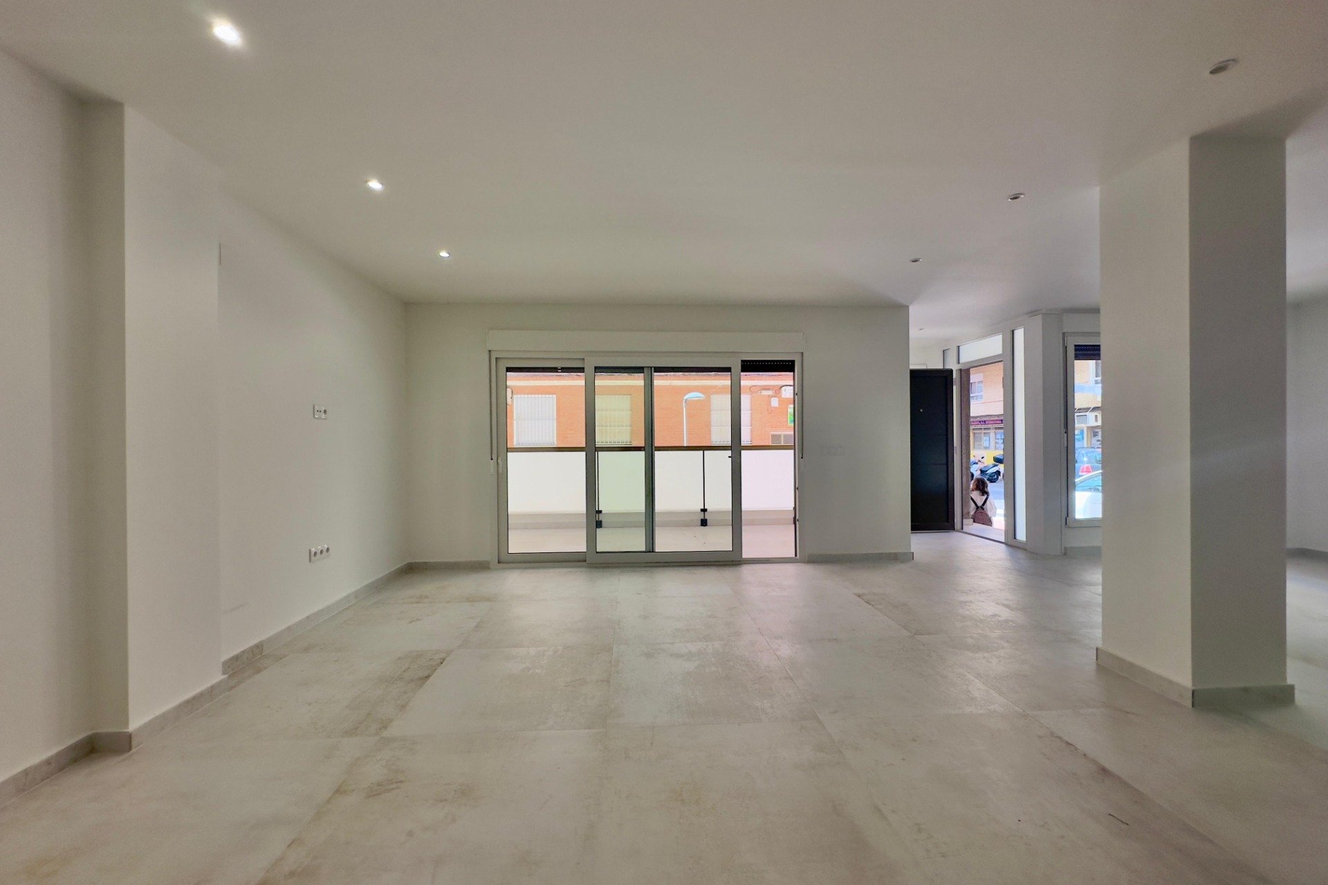 Resale - Apartment / Flat * - Torrevieja * - Acequion *