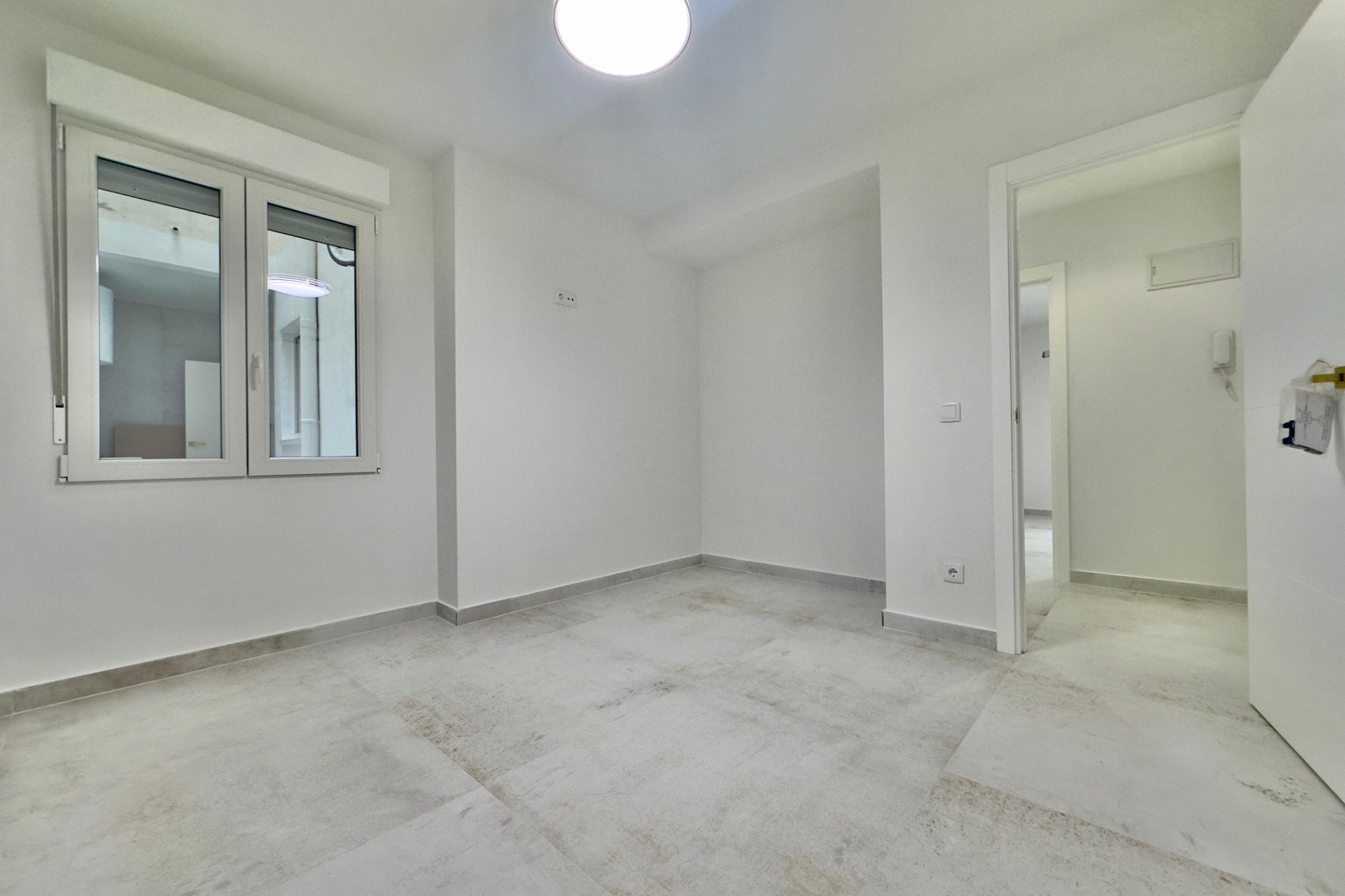 Resale - Apartment / Flat * - Torrevieja * - Acequion *