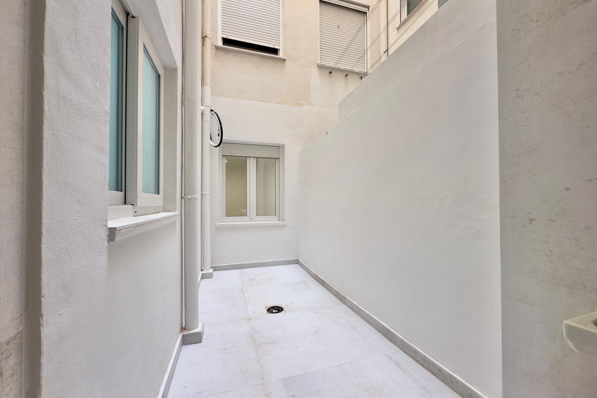 Resale - Apartment / Flat * - Torrevieja * - Acequion *