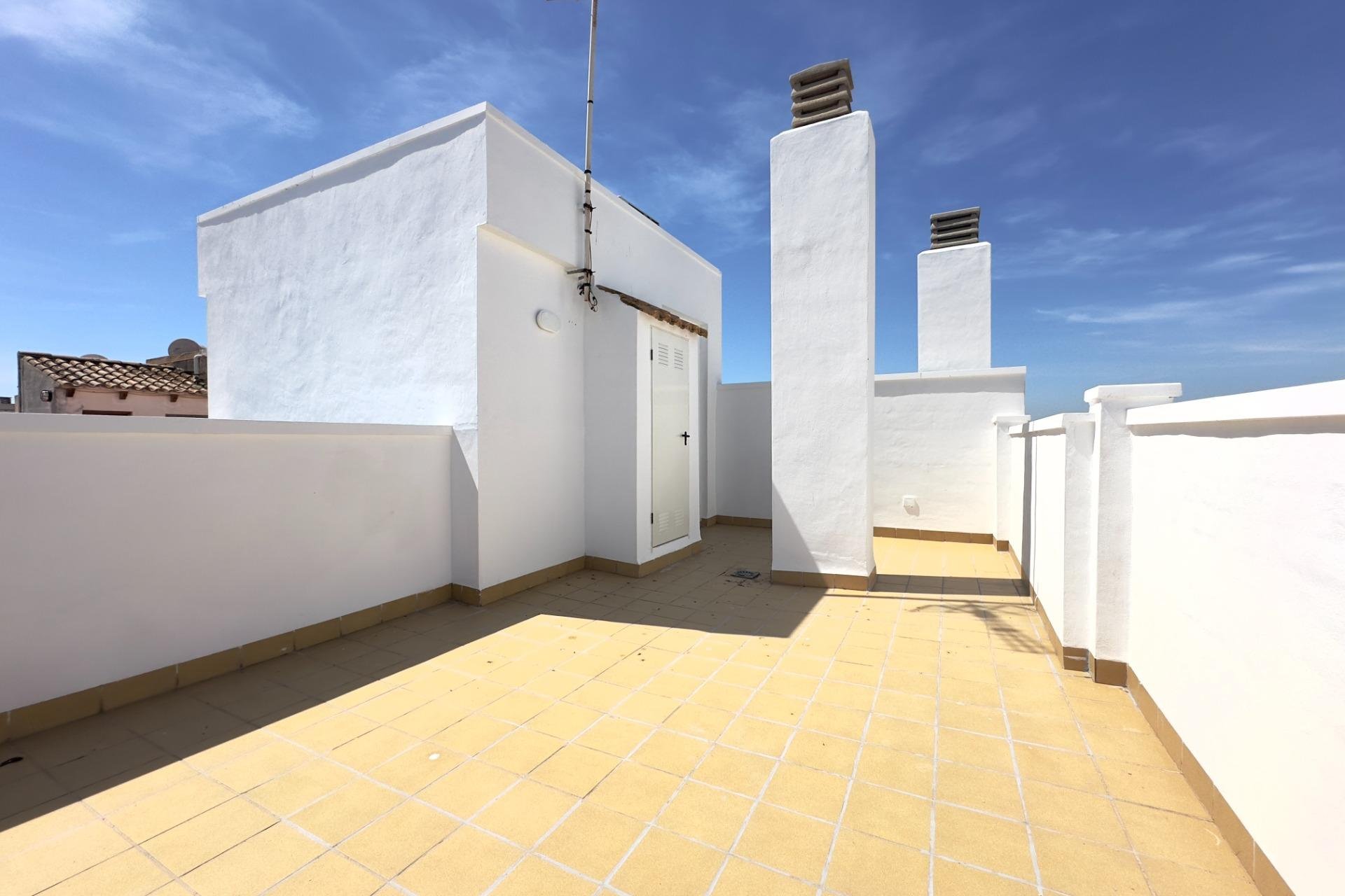 Resale - Apartment / Flat * - Torrevieja * - Acequion *
