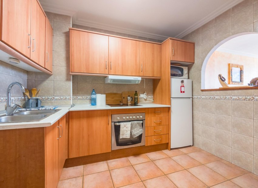 Resale - Apartment / Flat * - Torrevieja * - Acequion *