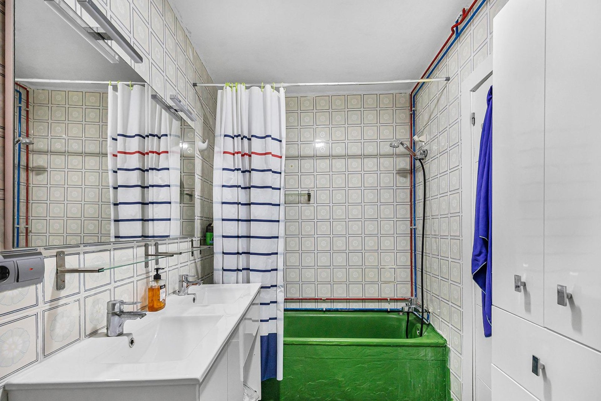 Resale - Apartment / Flat * - Torrevieja * - Acequion *