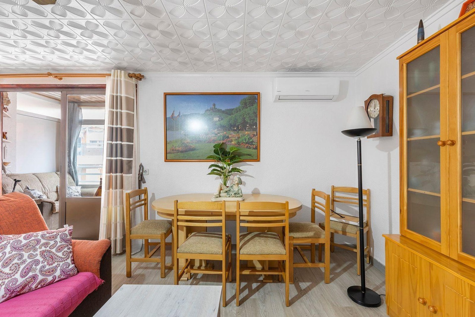 Resale - Apartment / Flat * - Torrevieja * - Acequion *