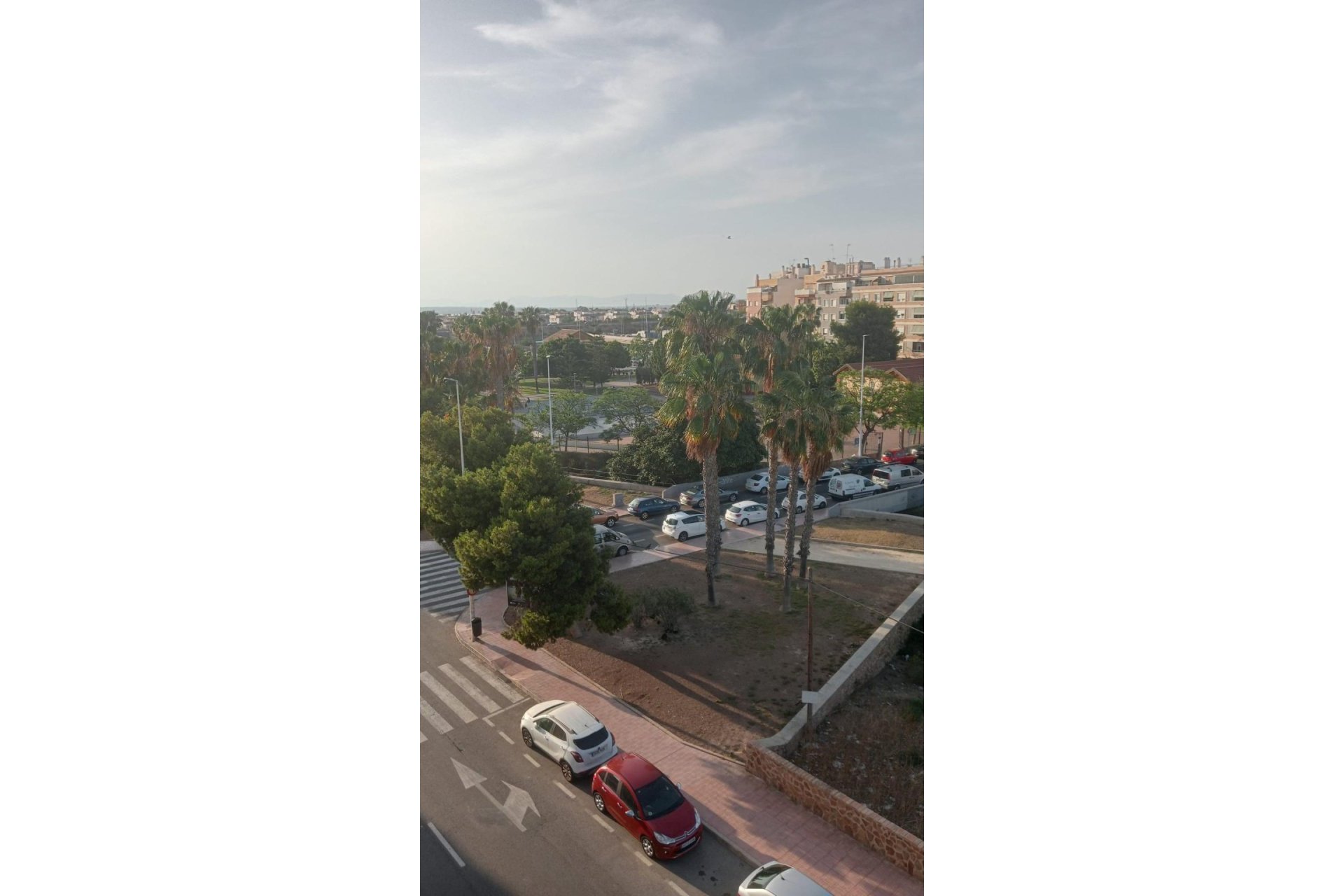 Resale - Apartment / Flat * - Torrevieja * - Acequion *