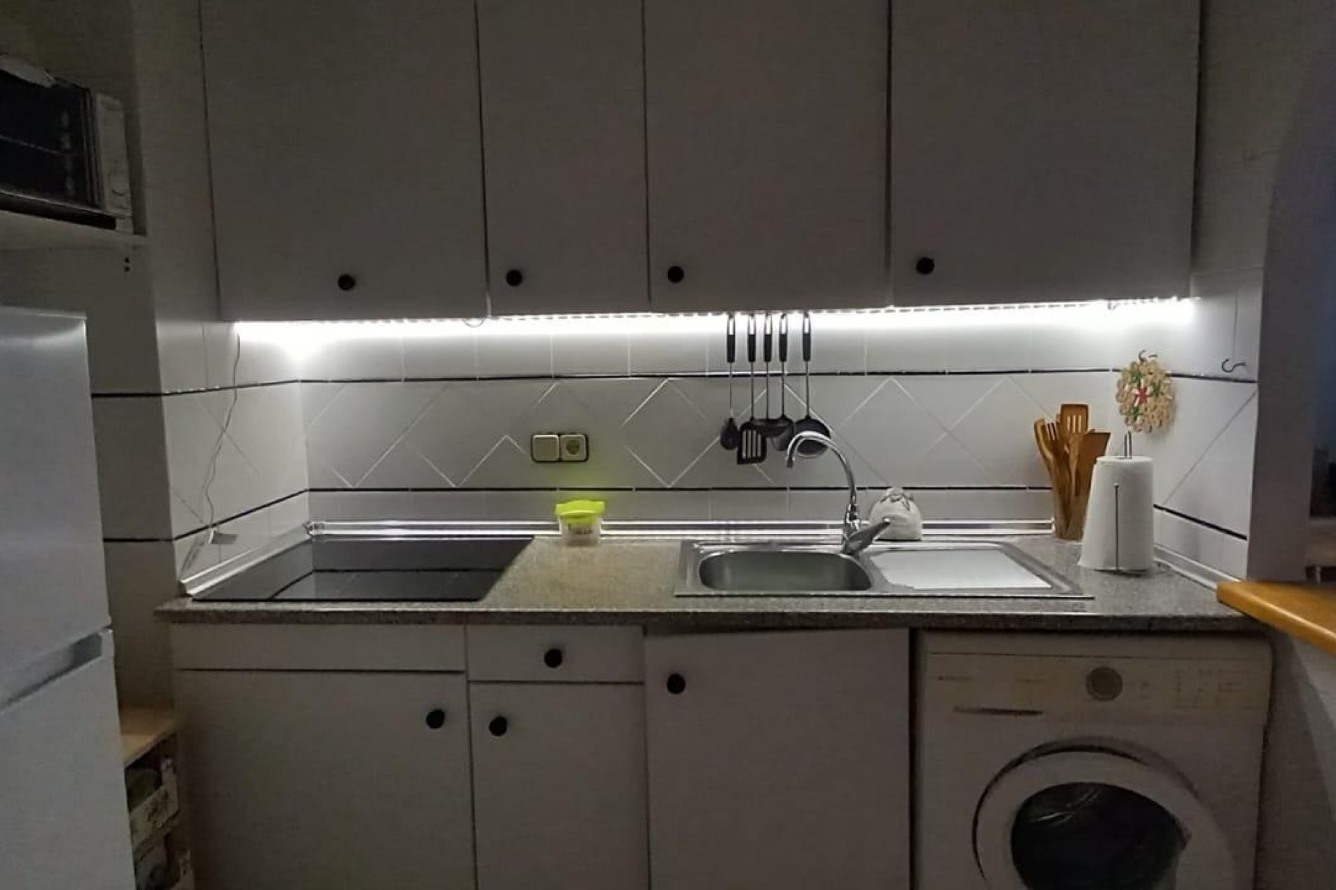 Resale - Apartment / Flat * - Torrevieja * - Acequion *