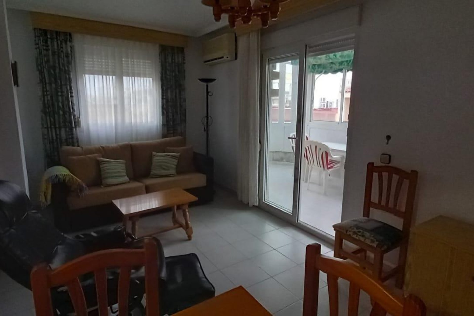 Resale - Apartment / Flat * - Torrevieja * - Acequion *