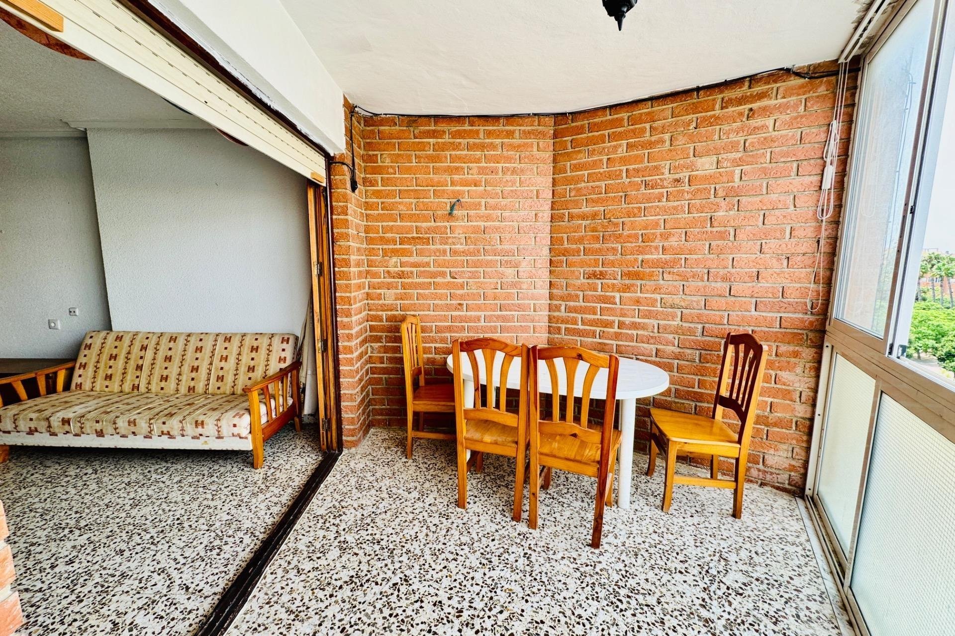 Resale - Apartment / Flat * - Torrevieja * - Acequion *
