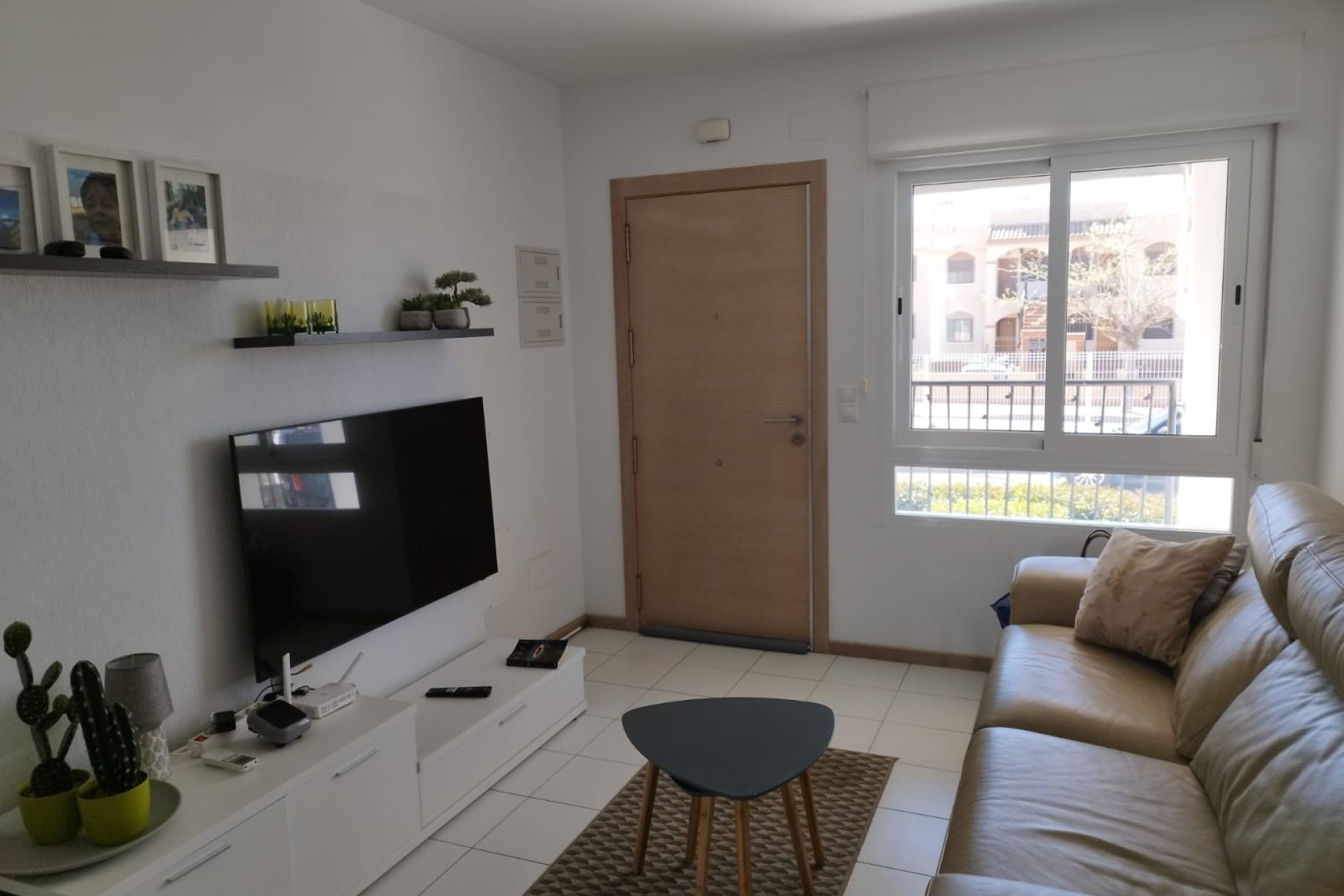 Resale - Apartment / Flat * - Torrevieja * - Aguas Nuevas *