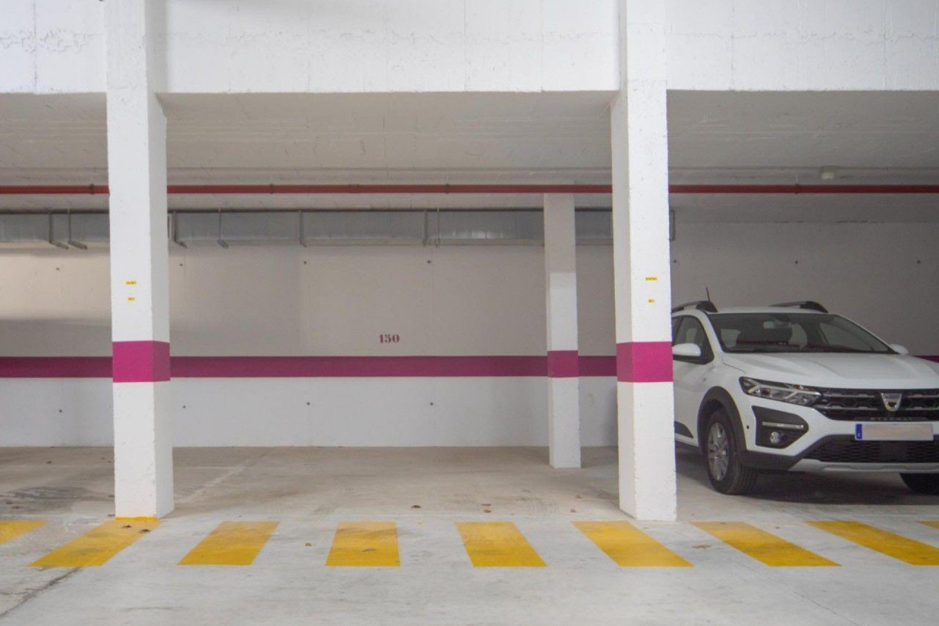 Resale - Apartment / Flat * - Torrevieja * - Aguas Nuevas *