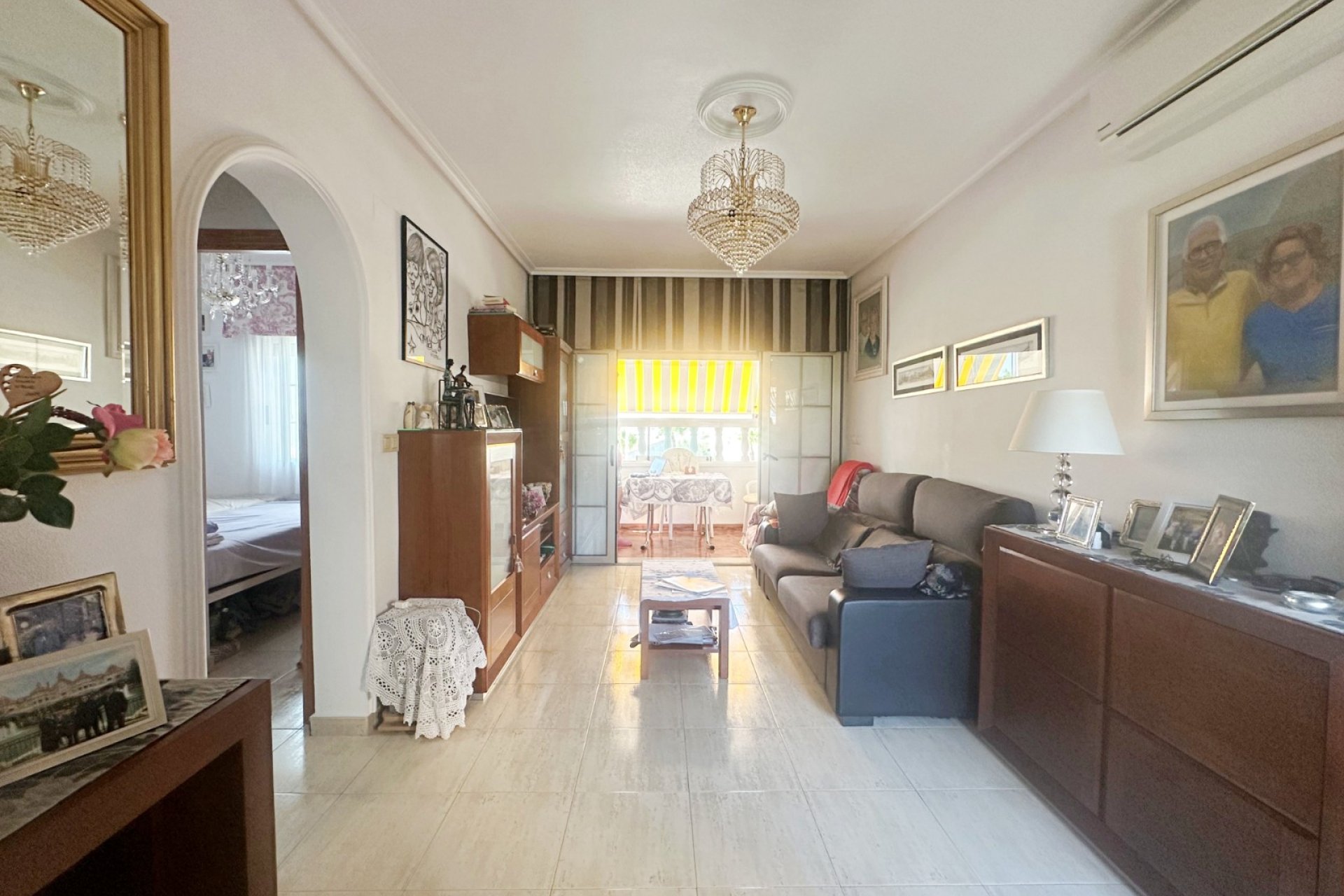 Resale - Apartment / Flat * - Torrevieja * - Aguas Nuevas *
