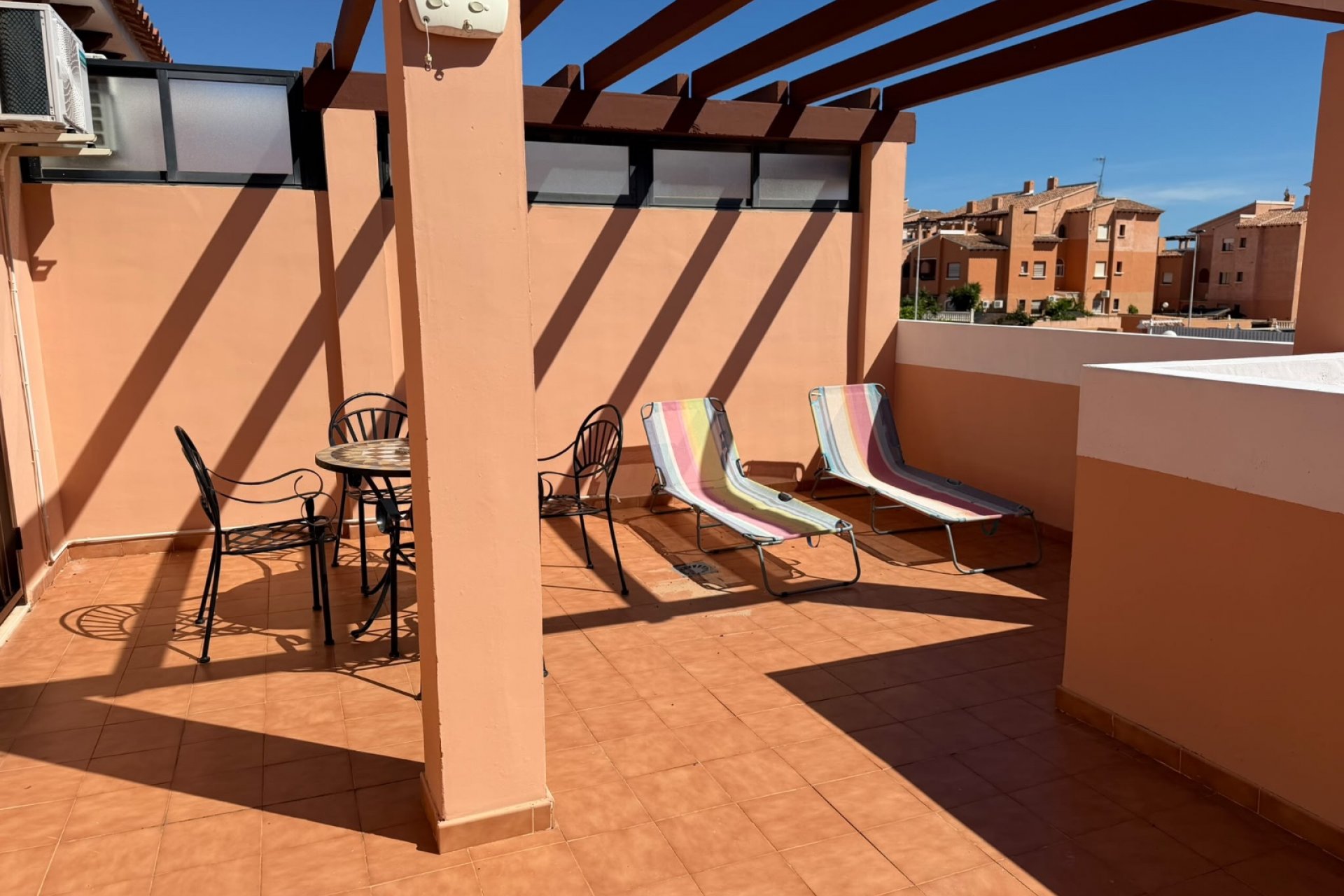 Resale - Apartment / Flat * - Torrevieja * - Aguas Nuevas *