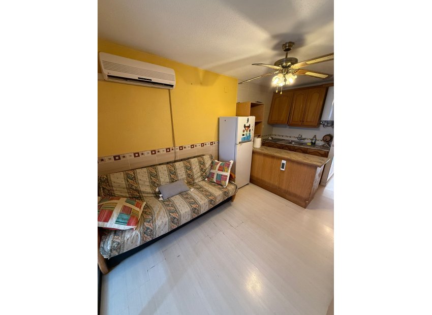 Resale - Apartment / Flat * - Torrevieja * - Cabo Cervera