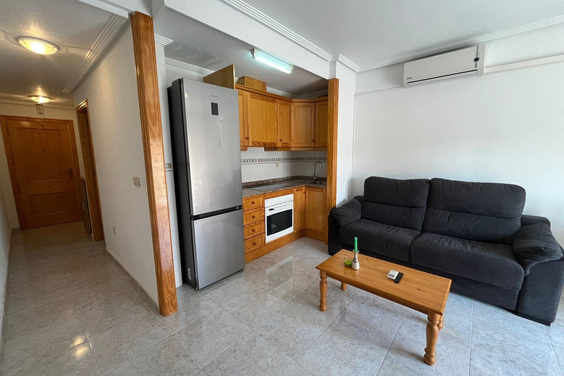 Resale - Apartment / Flat * - Torrevieja * - Cabo cervera *