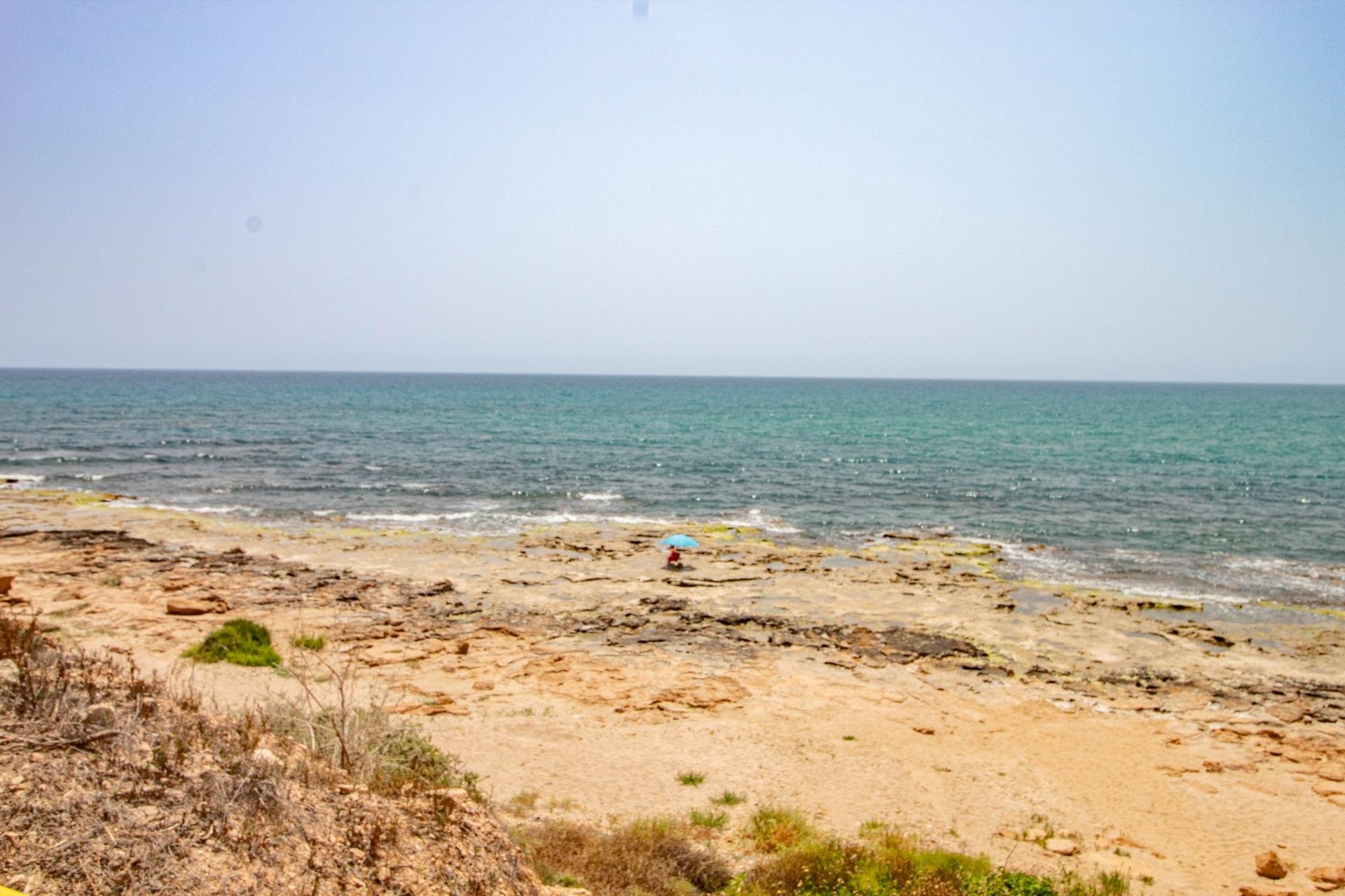 Resale - Apartment / Flat * - Torrevieja * - Cabo cervera *