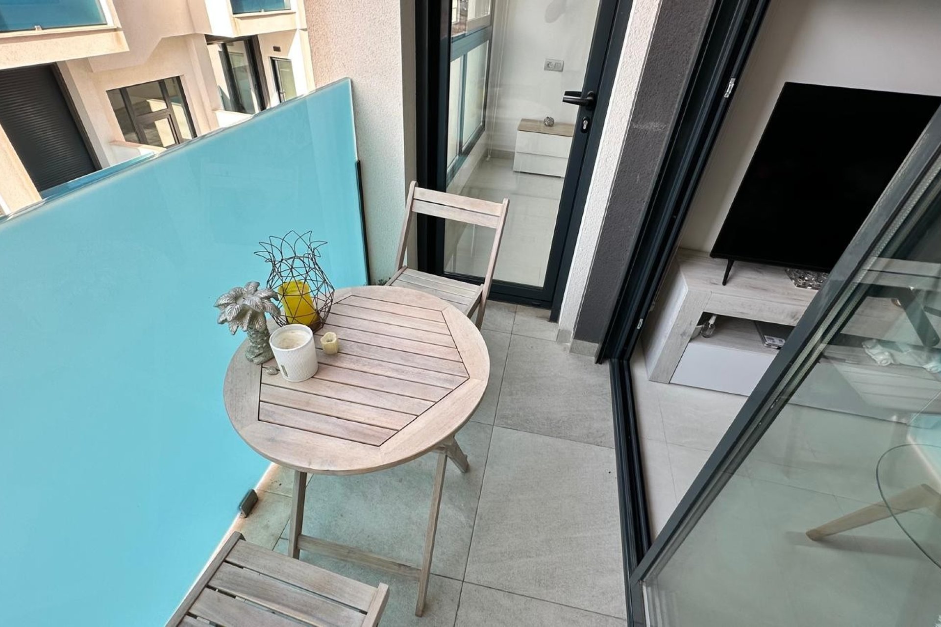 Resale - Apartment / Flat * - Torrevieja * - Calas Blancas