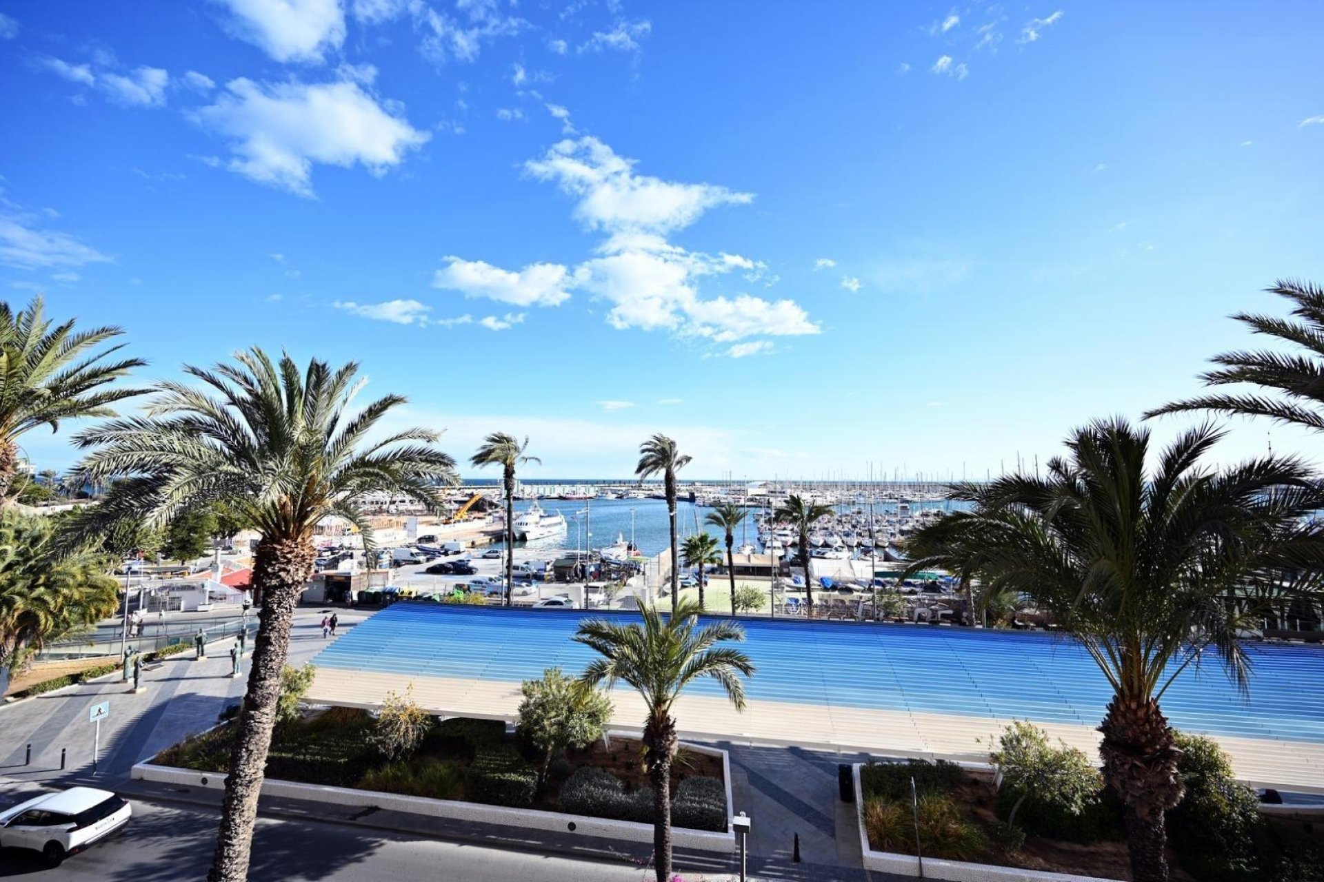 Resale - Apartment / flat - Torrevieja - Center