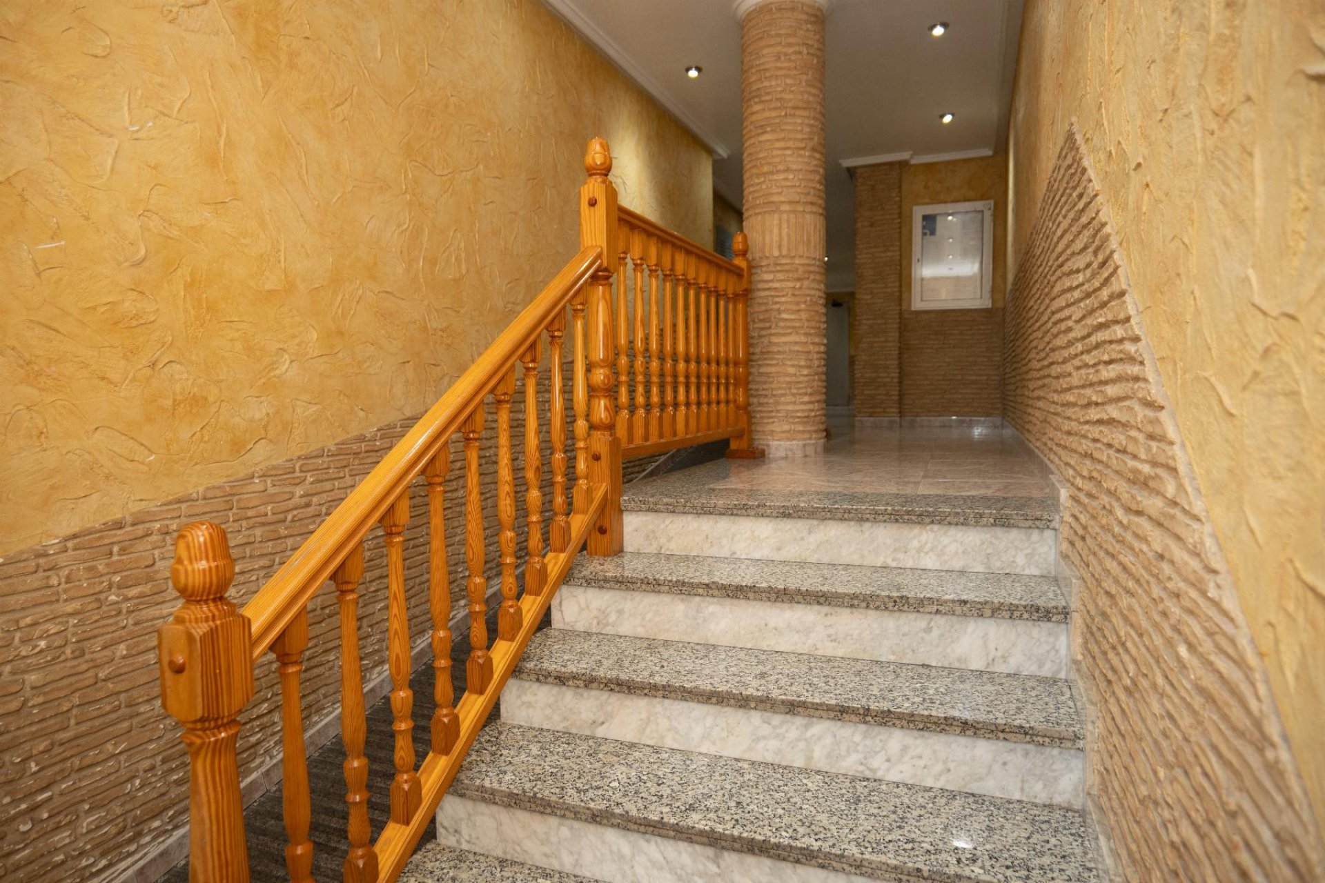 Resale - Apartment / flat - Torrevieja - Center