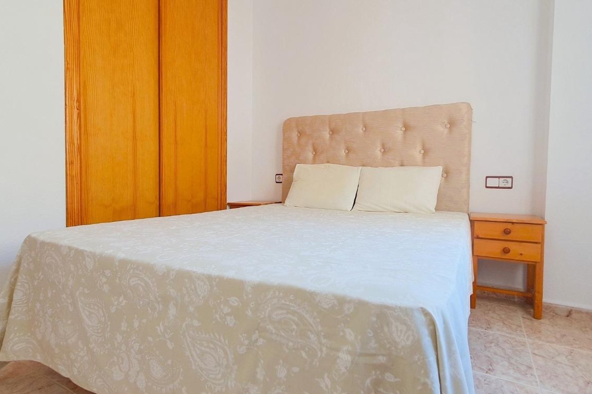 Resale - Apartment / flat - Torrevieja - Center