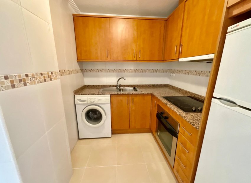 Resale - Apartment / flat - Torrevieja - Center