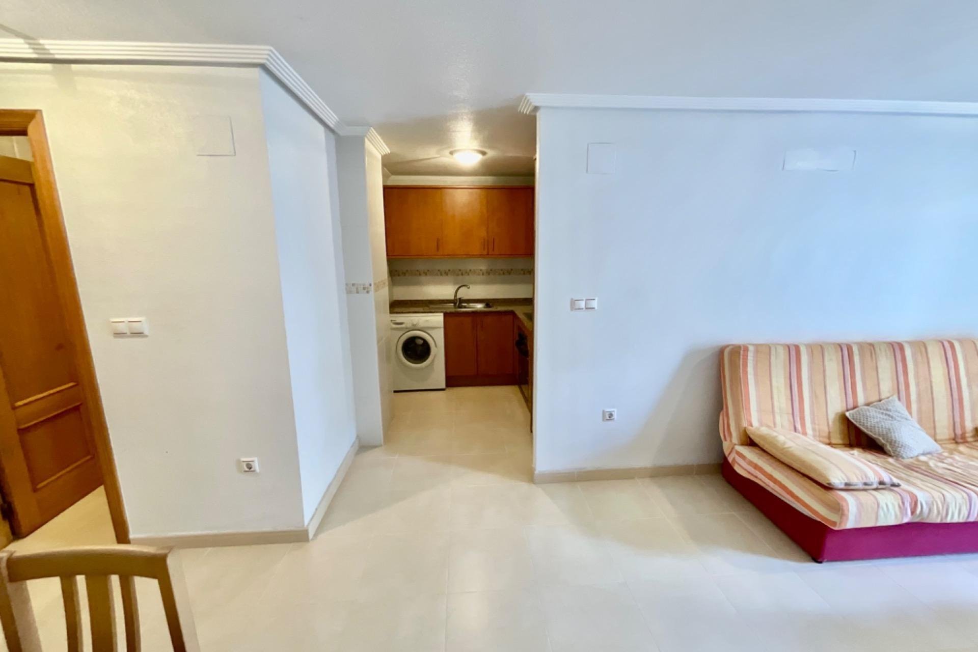 Resale - Apartment / flat - Torrevieja - Center