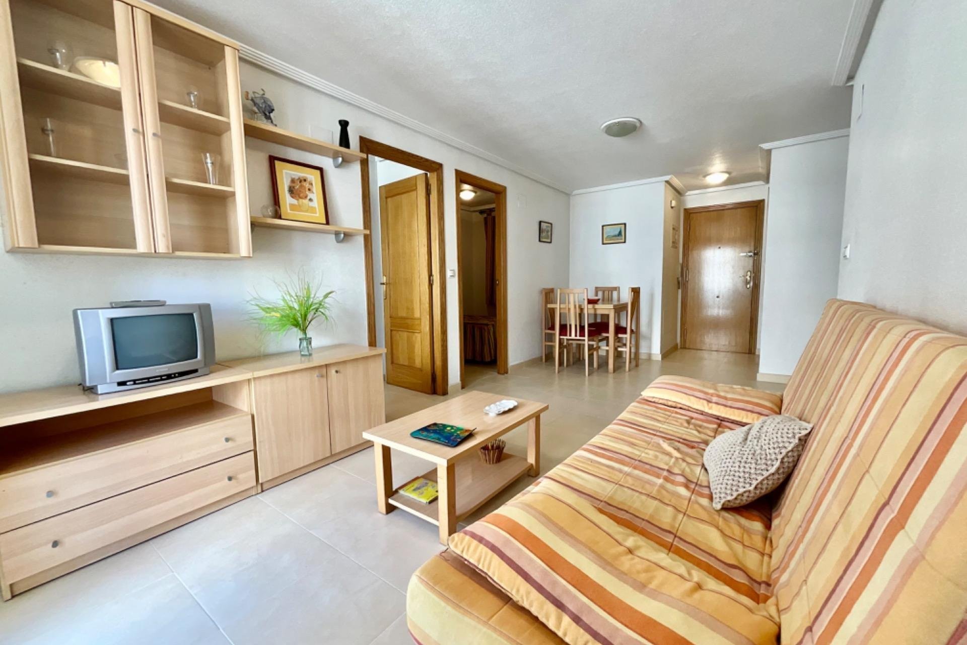 Resale - Apartment / flat - Torrevieja - Center