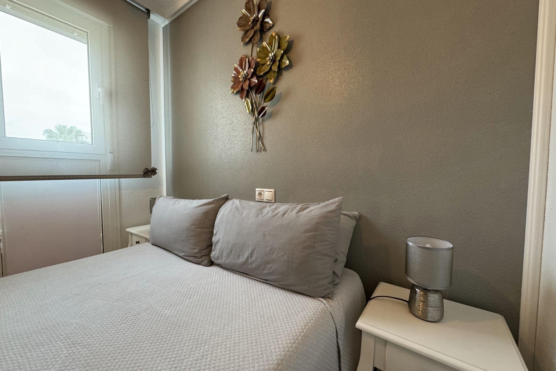 Resale - Apartment / flat - Torrevieja - Center