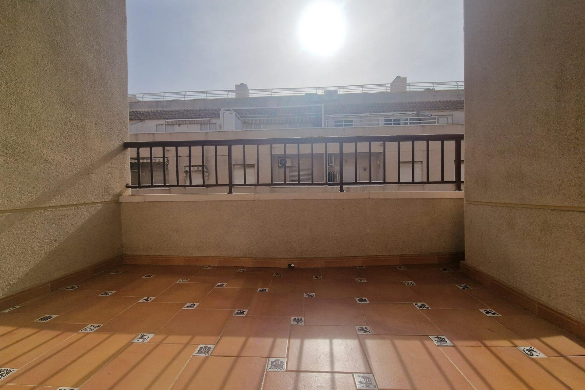 Resale - Apartment / flat - Torrevieja - Center