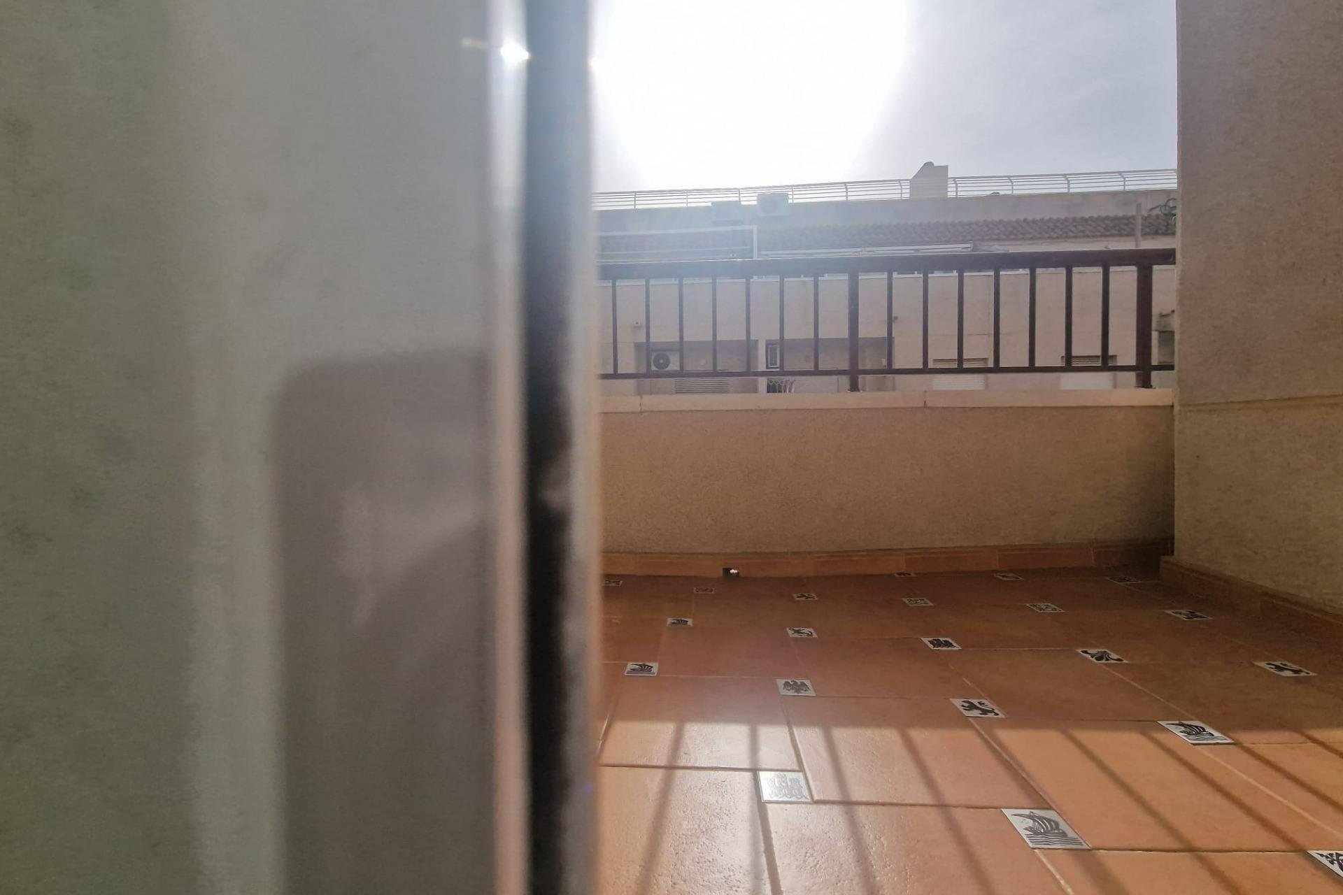 Resale - Apartment / flat - Torrevieja - Center