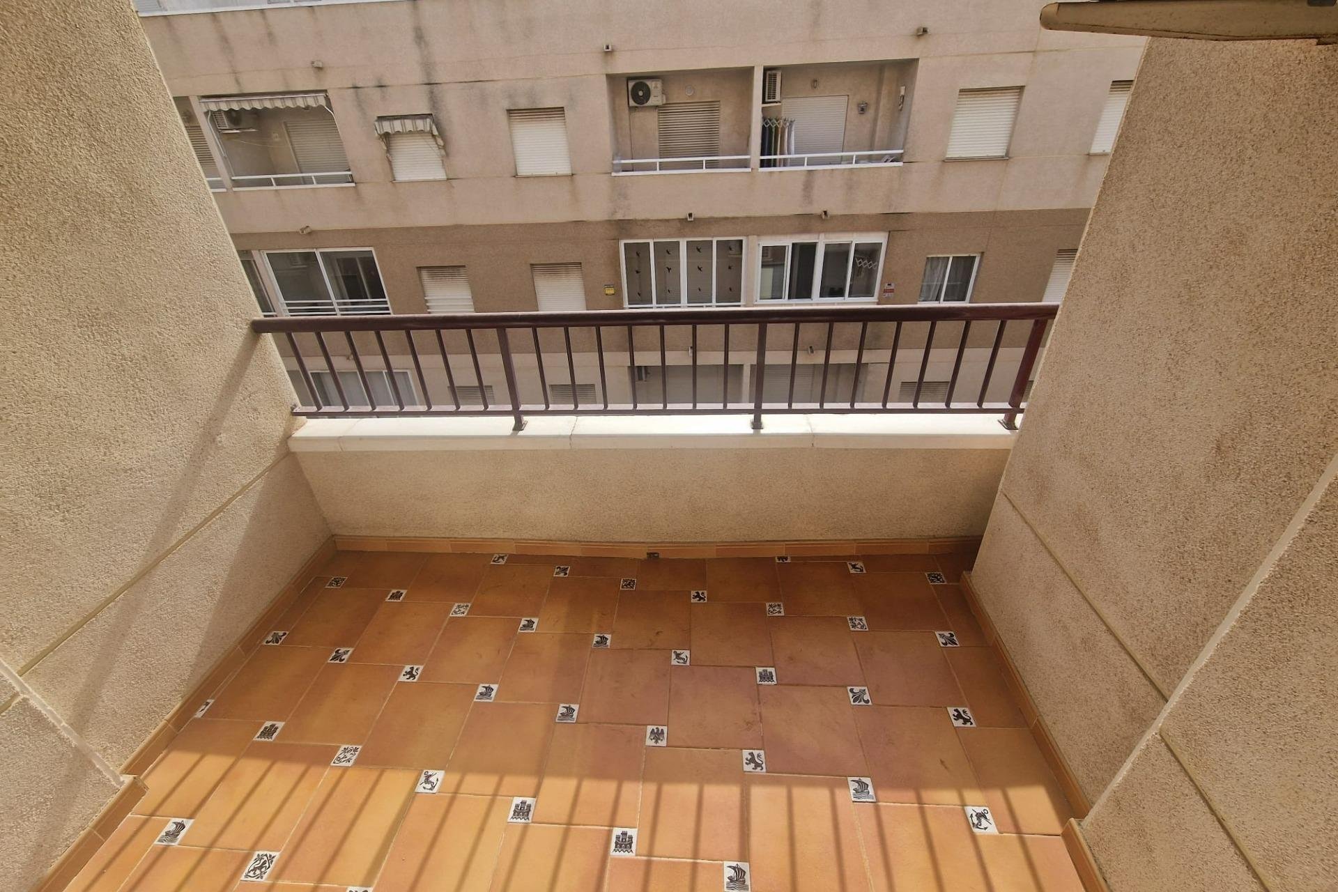 Resale - Apartment / flat - Torrevieja - Center