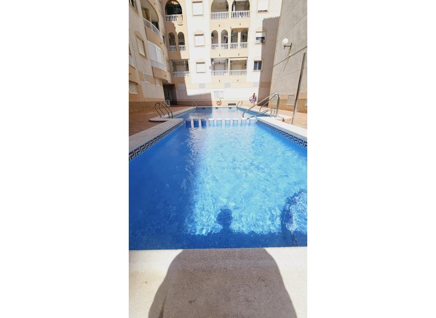 Resale - Apartment / flat - Torrevieja - Center