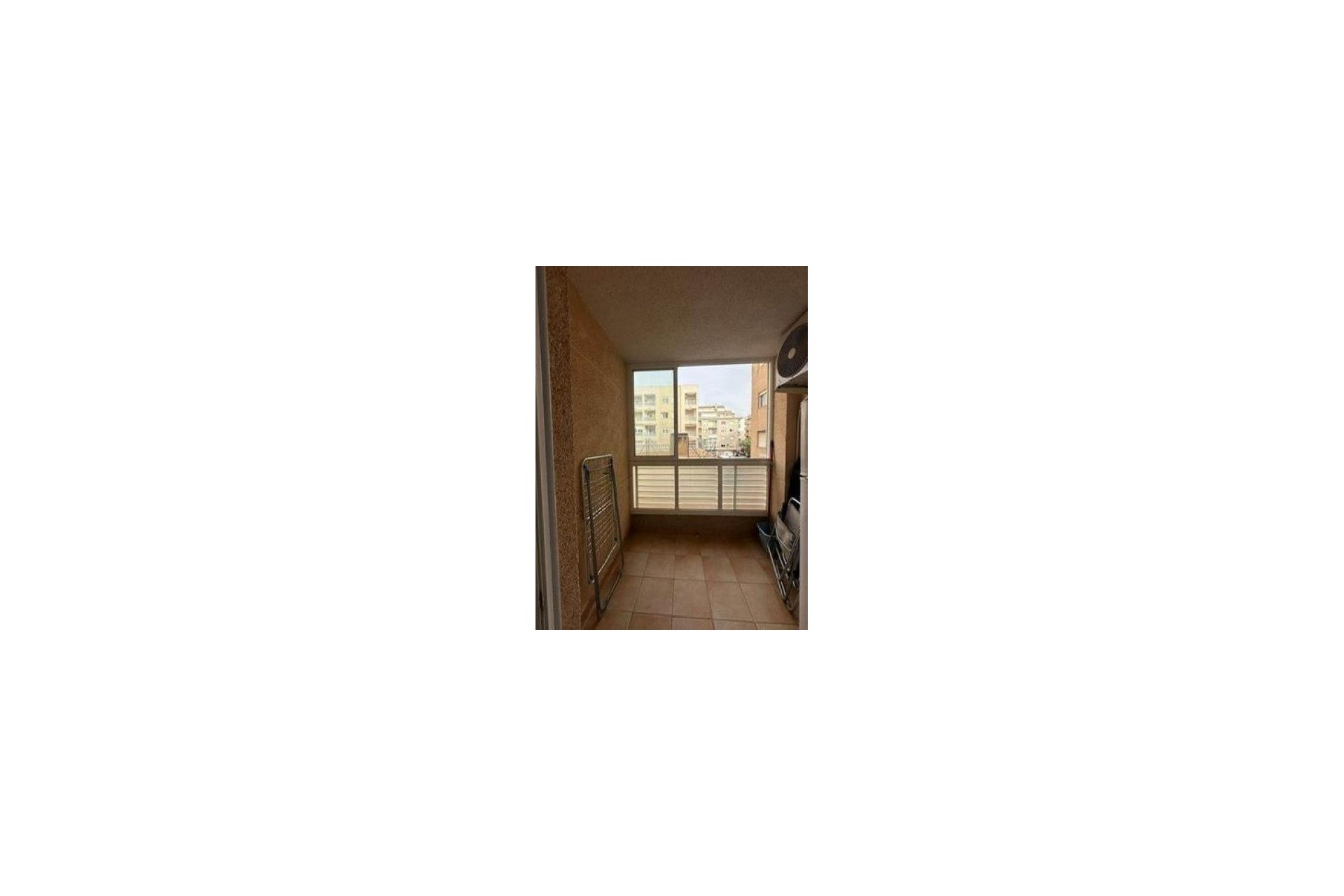 Resale - Apartment / flat - Torrevieja - Center