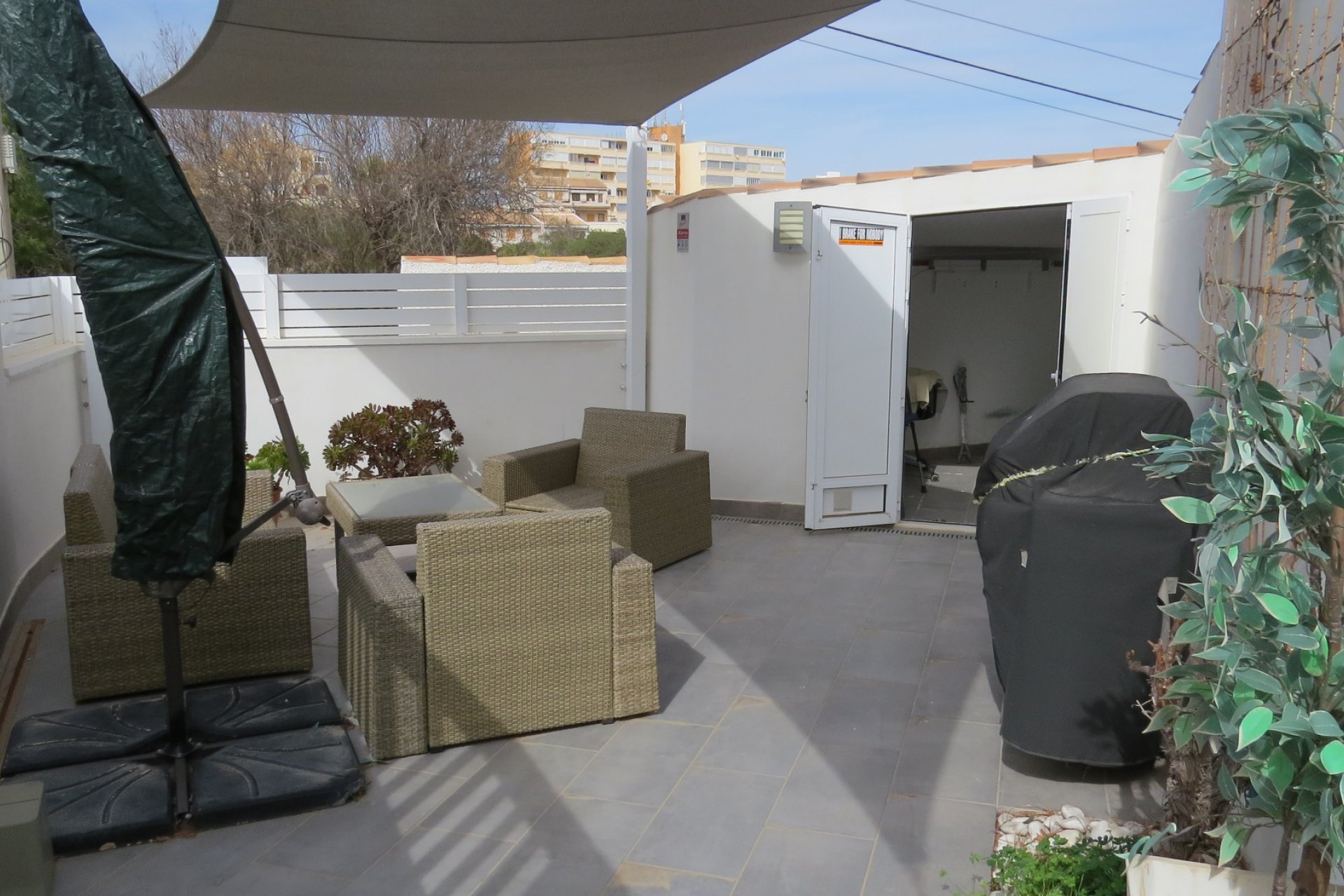 Resale - Apartment / flat - Torrevieja - Center