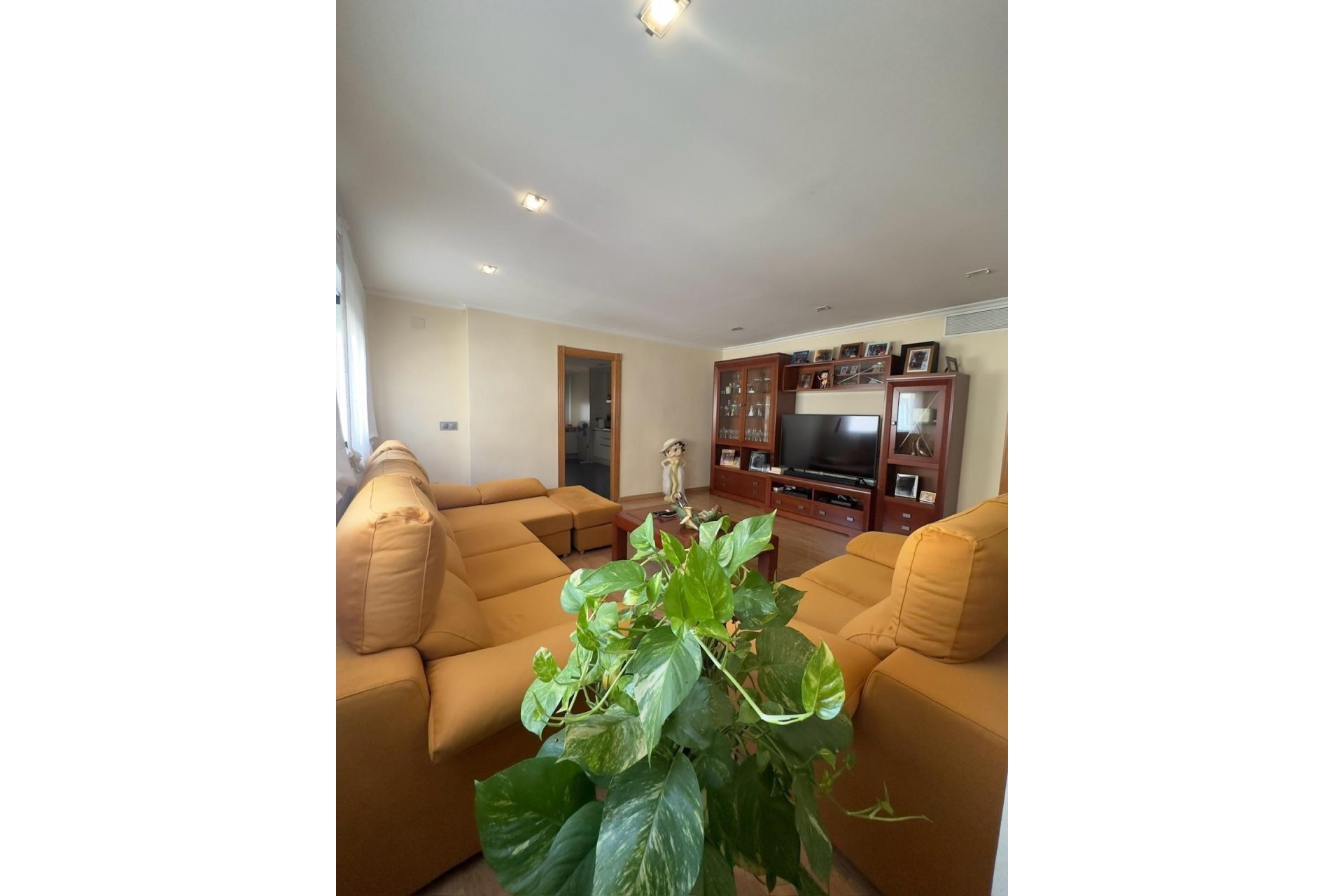 Resale - Apartment / flat - Torrevieja - Centro