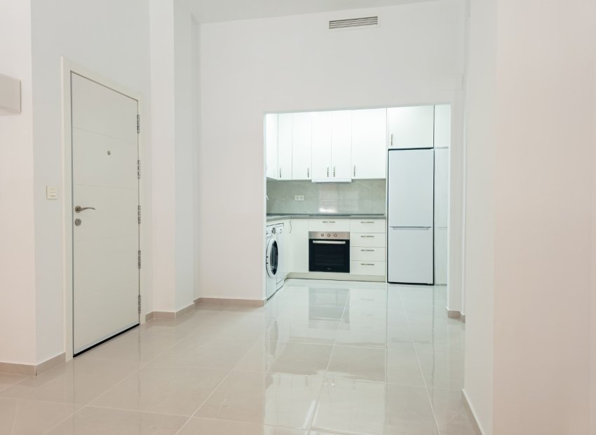 Resale - Apartment / flat - Torrevieja - El Acequión