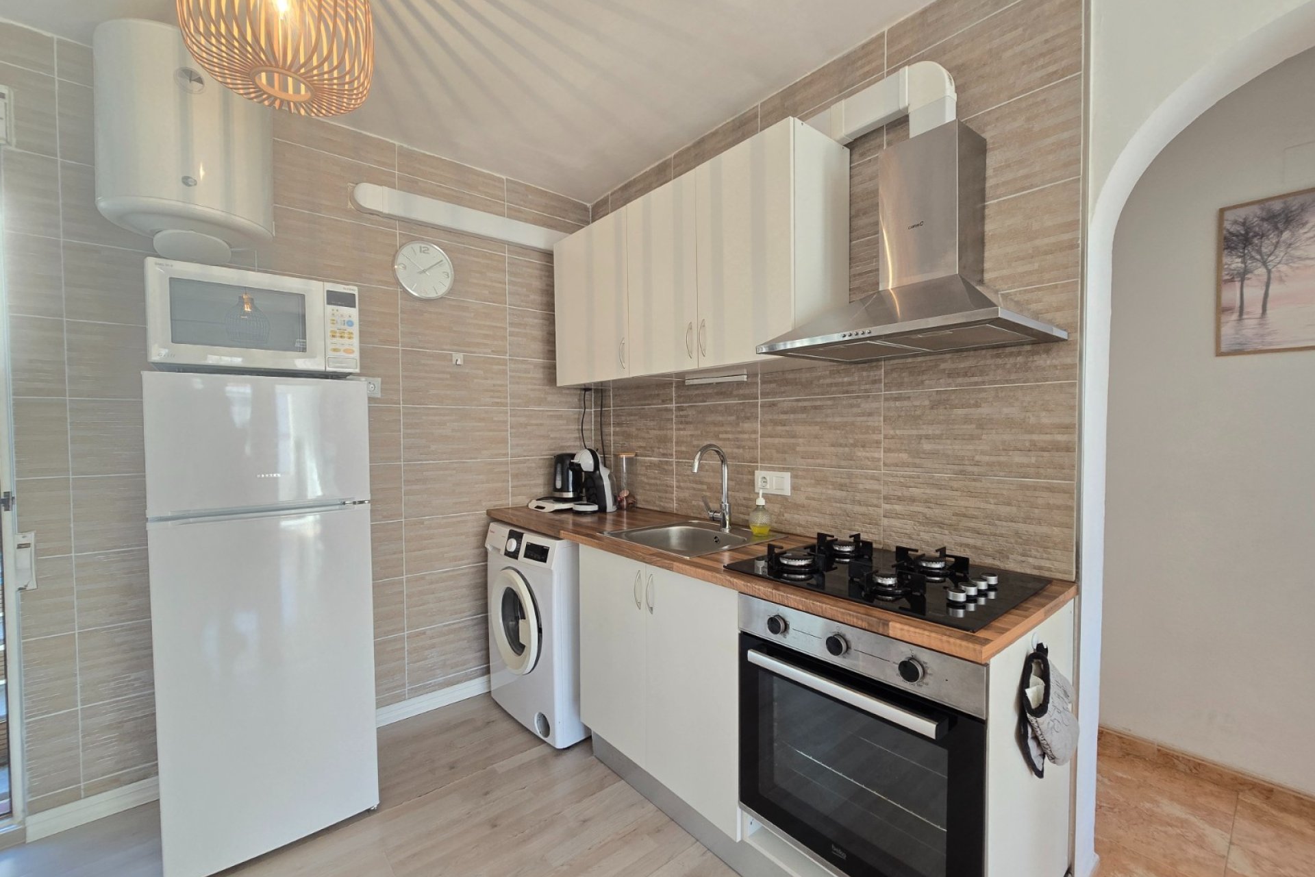 Resale - Apartment / Flat * - Torrevieja - El Limonar *