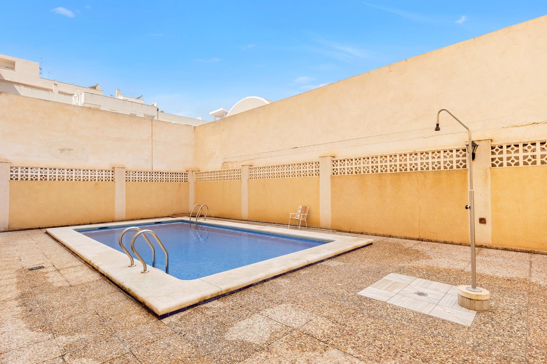 Resale - Apartment / flat - Torrevieja - El molino