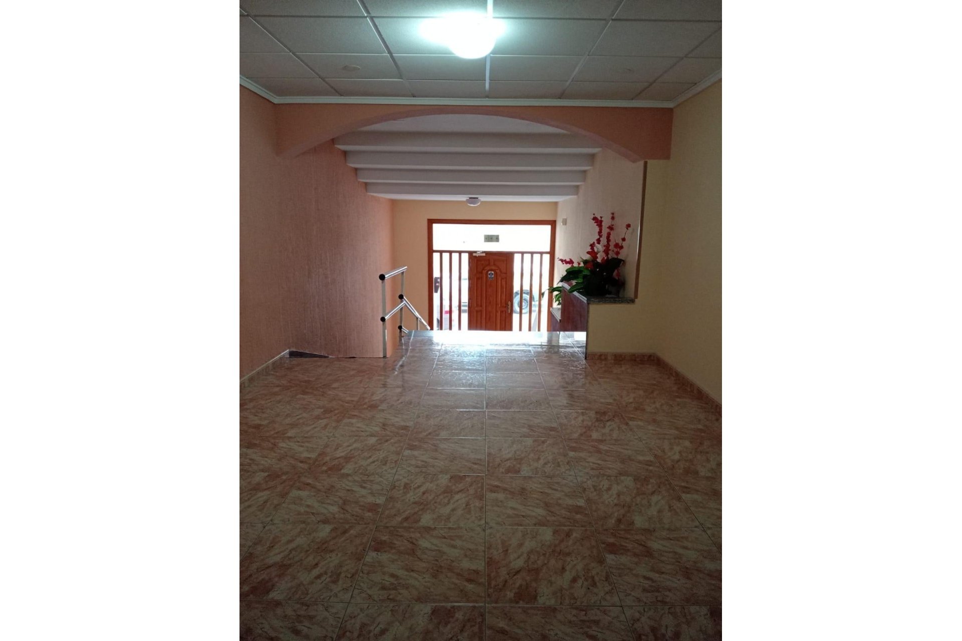 Resale - Apartment / flat - Torrevieja - Estacion de autobuses