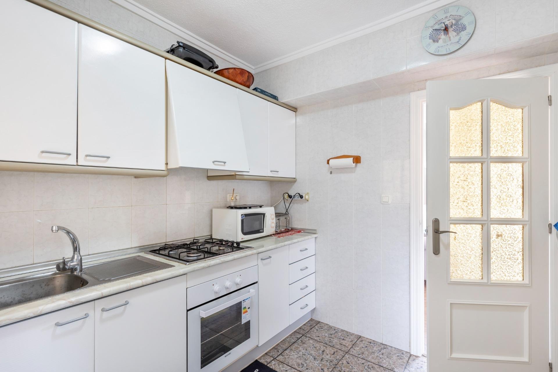 Resale - Apartment / flat - Torrevieja - Estacion de autobuses