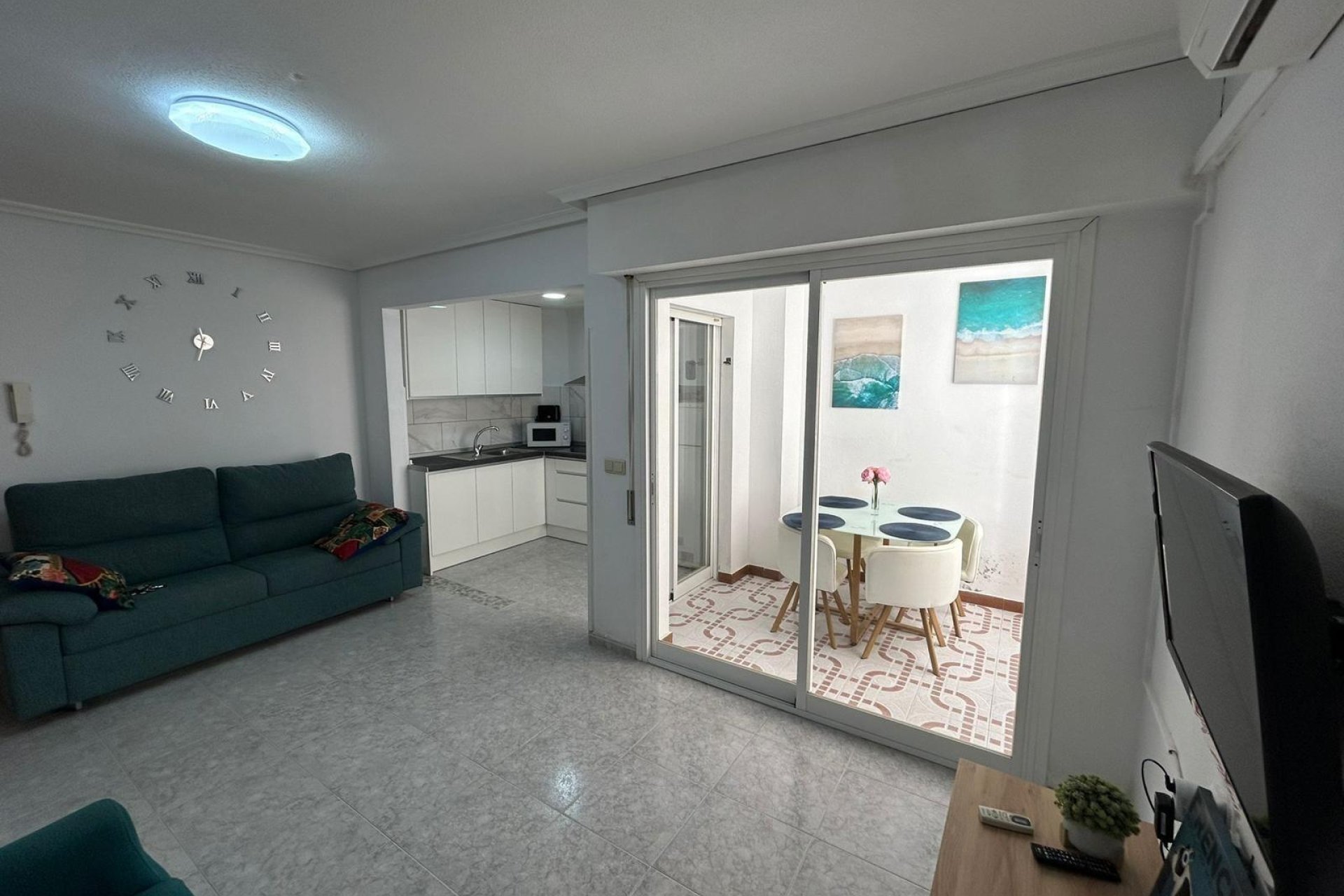 Resale - Apartment / flat - Torrevieja - Estacion de autobuses