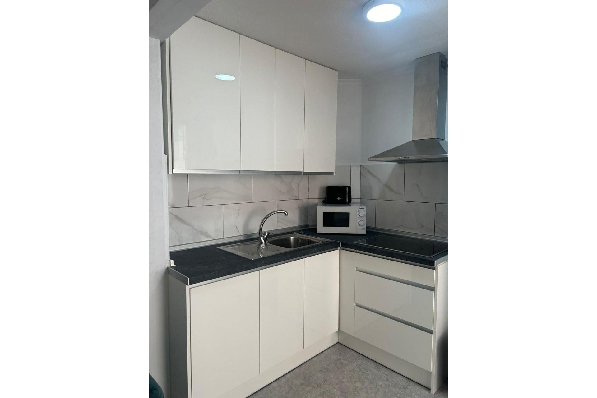 Resale - Apartment / flat - Torrevieja - Estacion de autobuses