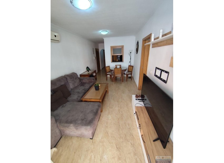 Resale - Apartment / flat - Torrevieja - Estacion de autobuses