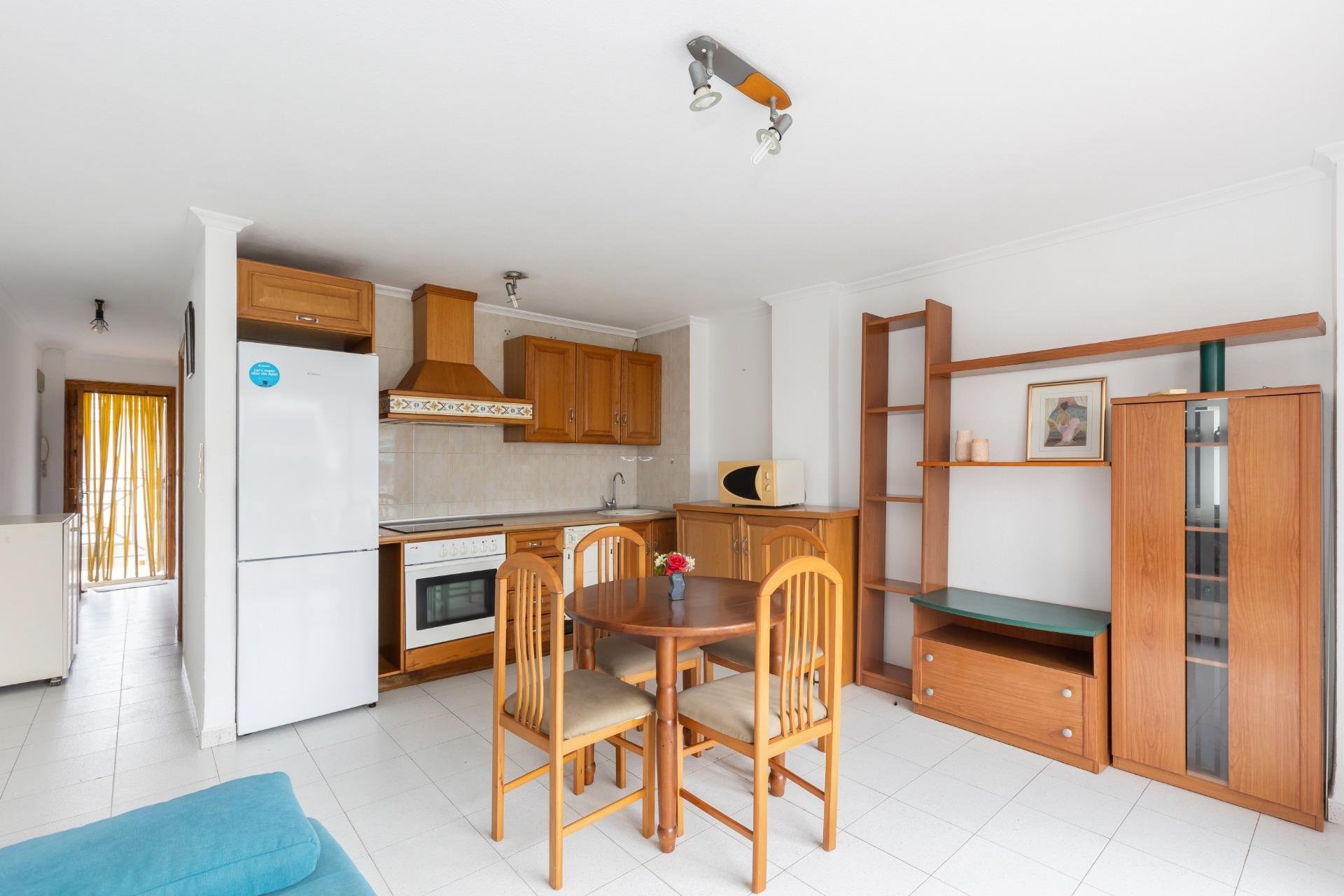 Resale - Apartment / flat - Torrevieja - Habaneras